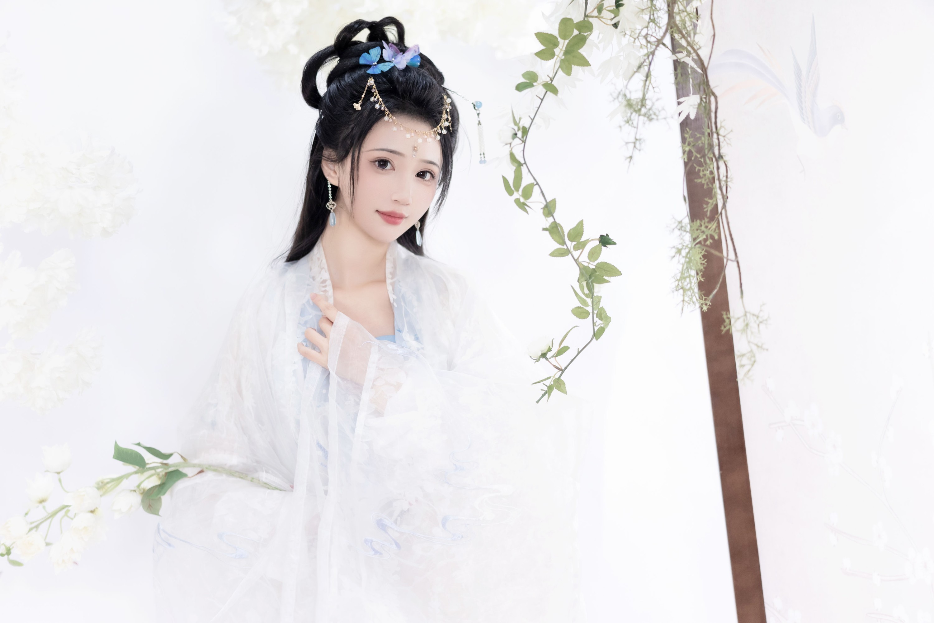 绮罗生的小苏苏 – 《梨花白》[26P]