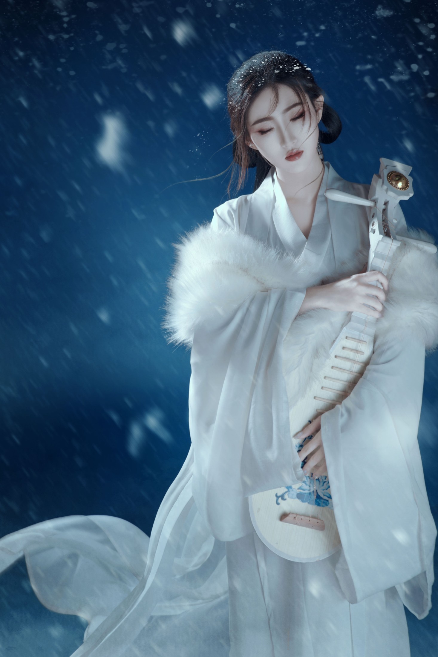 琳琳 – 《踏雪行》[22P]