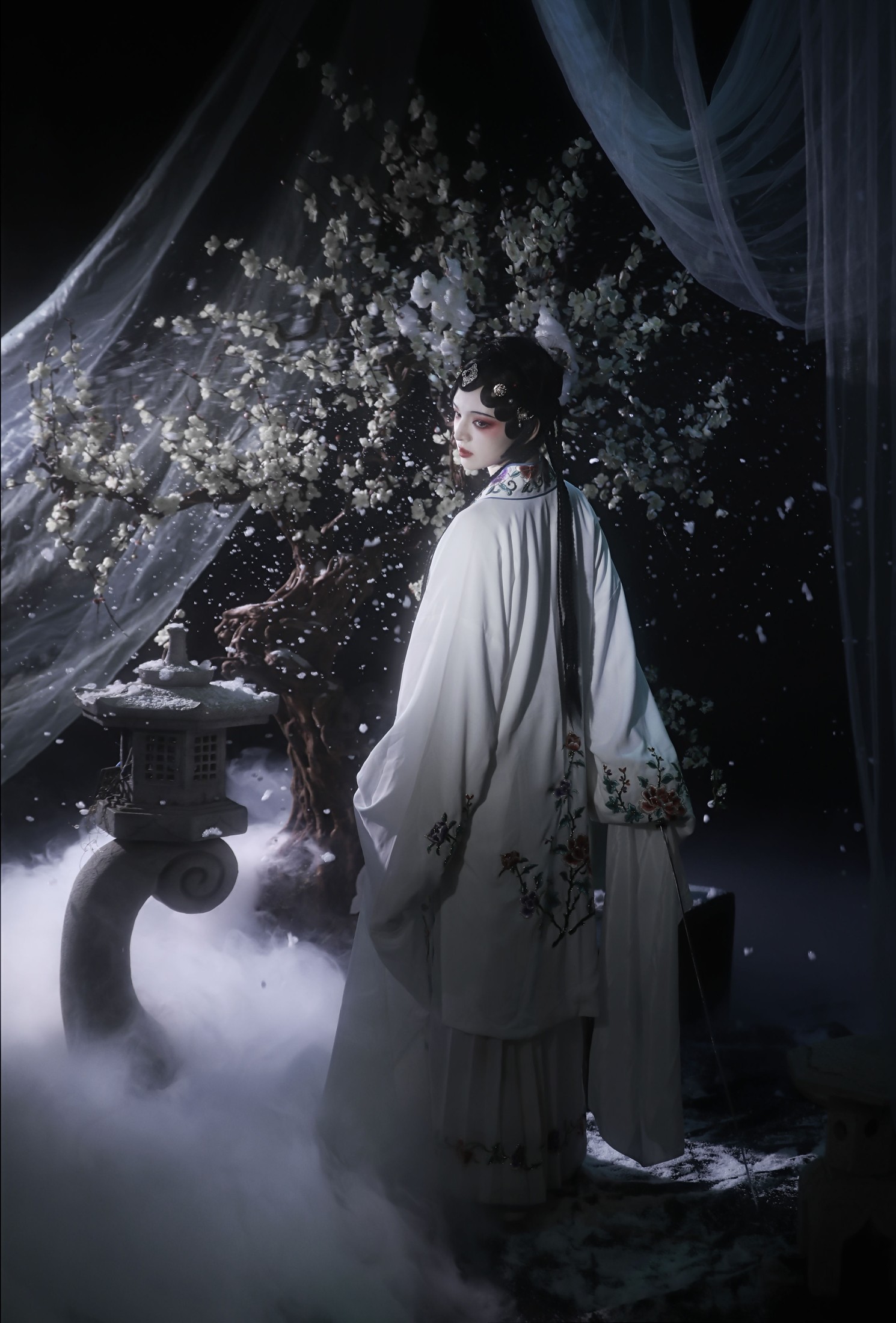 冯玉憬 – 《只是…一颗棋子吗》[20P]