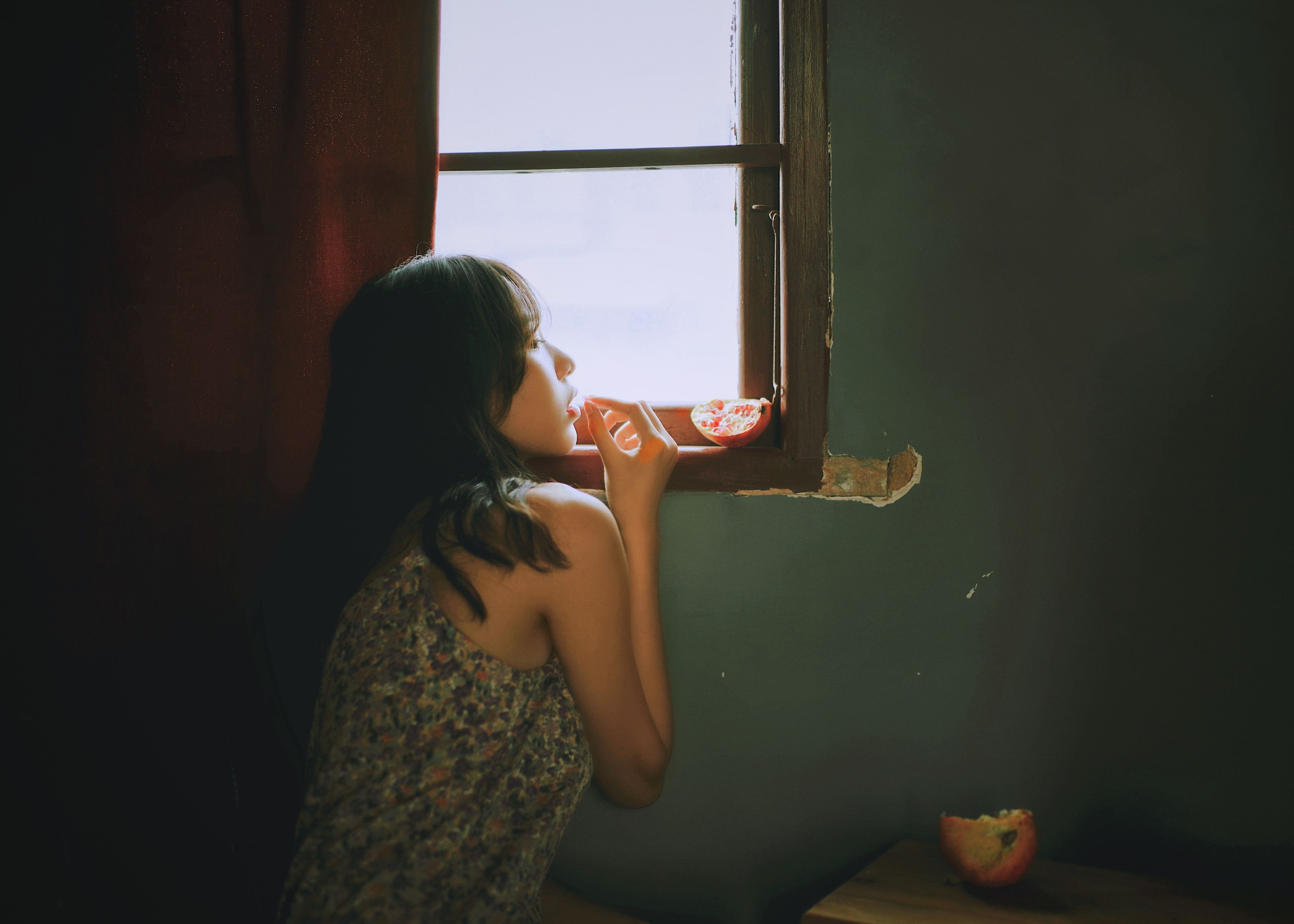 茵子吞籽儿 – 《石榴的青春日记》[29P]