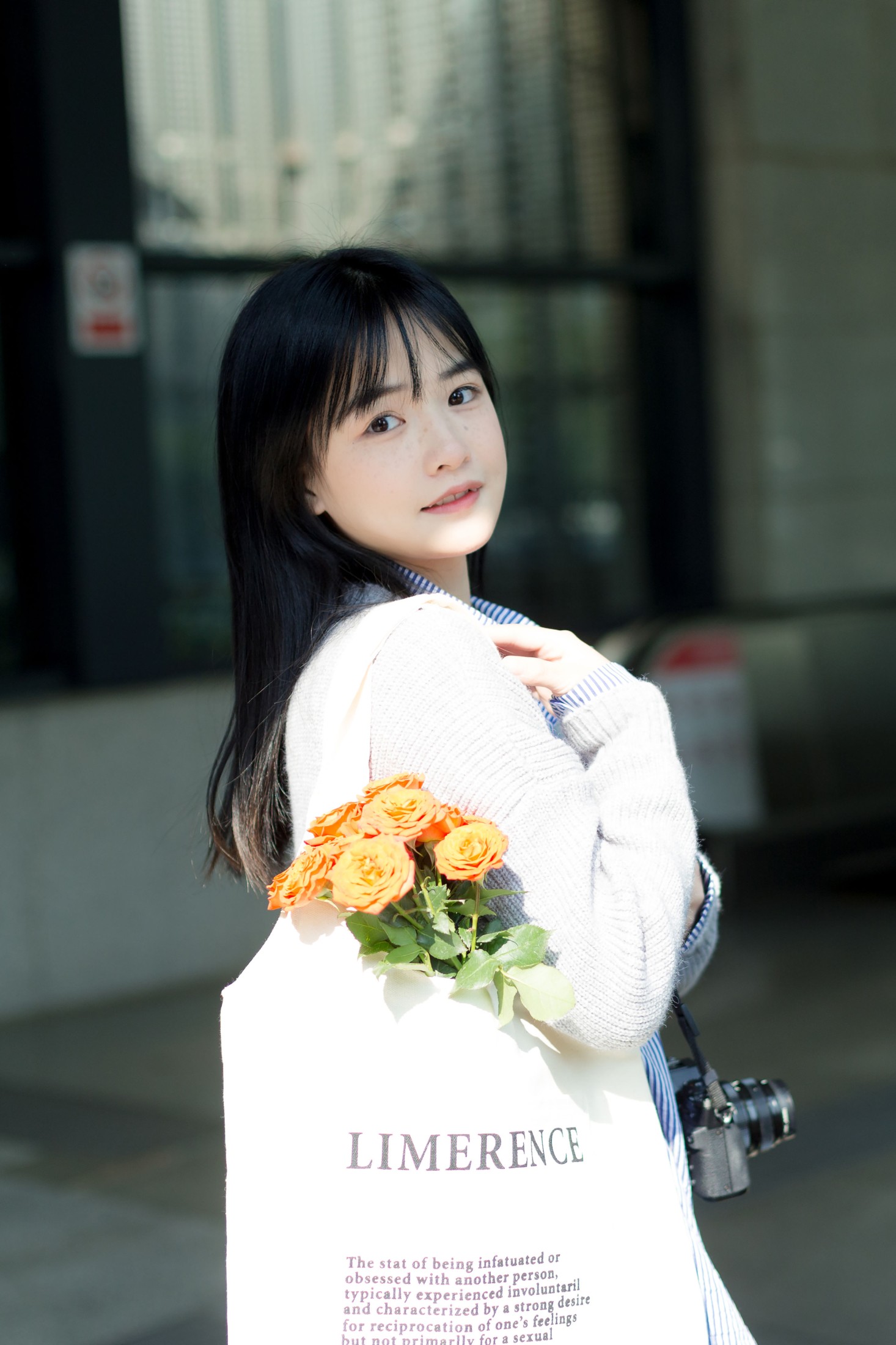 小怡妹妹cute – 《面包和鲜花》[28P] 插图5