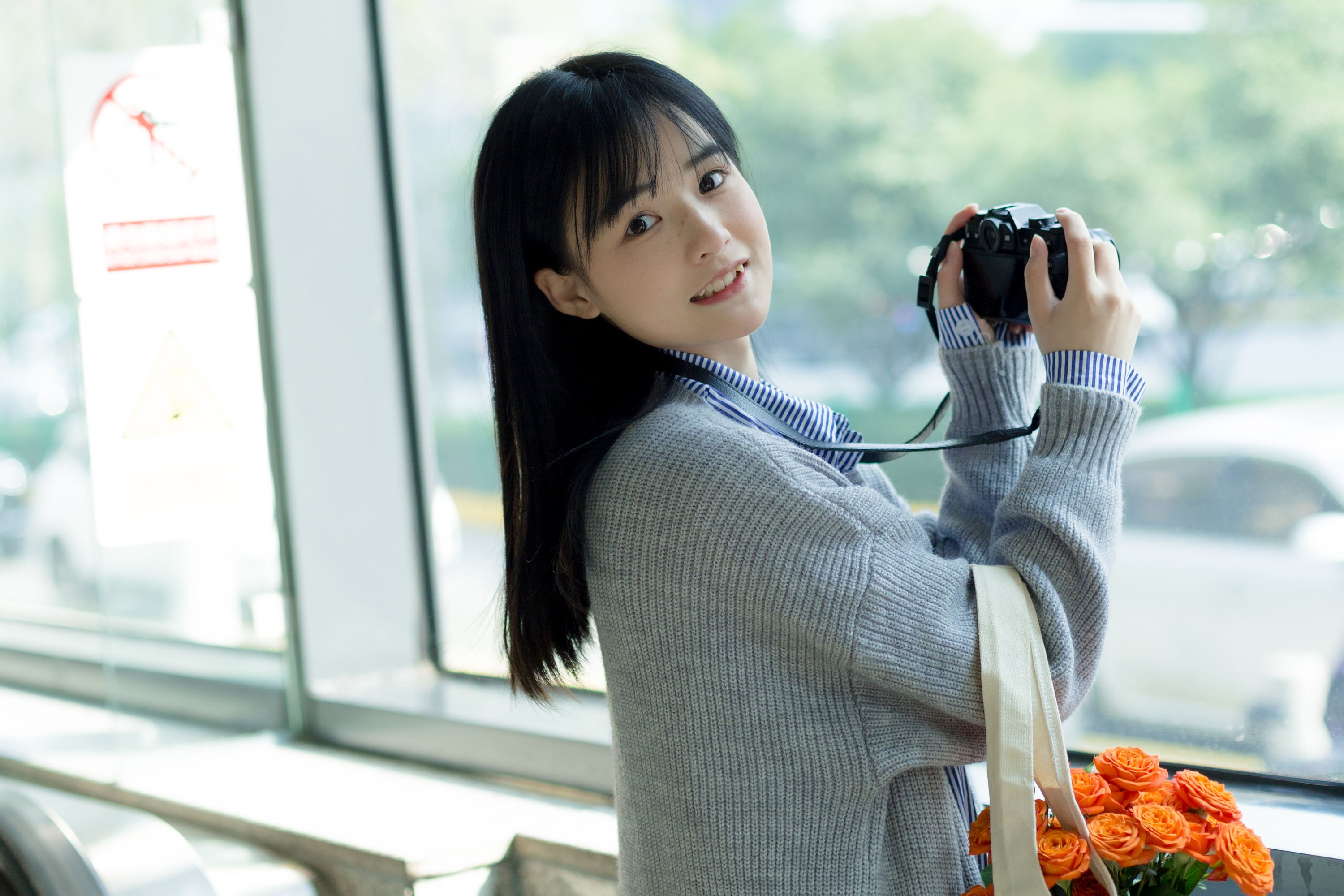 小怡妹妹cute – 《面包和鲜花》[28P] 插图3