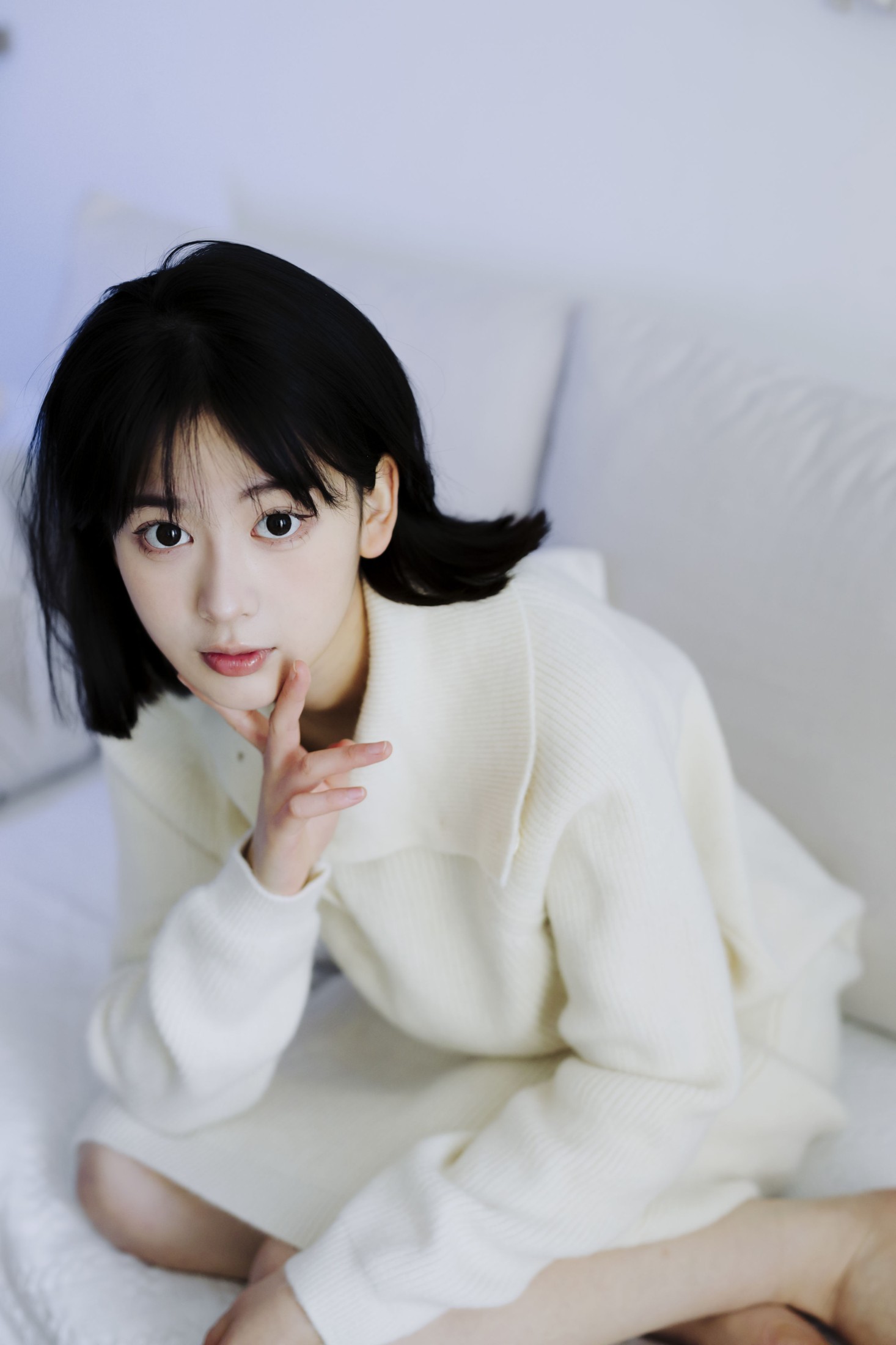 安琪儿 – 《独处的房间》[40P]