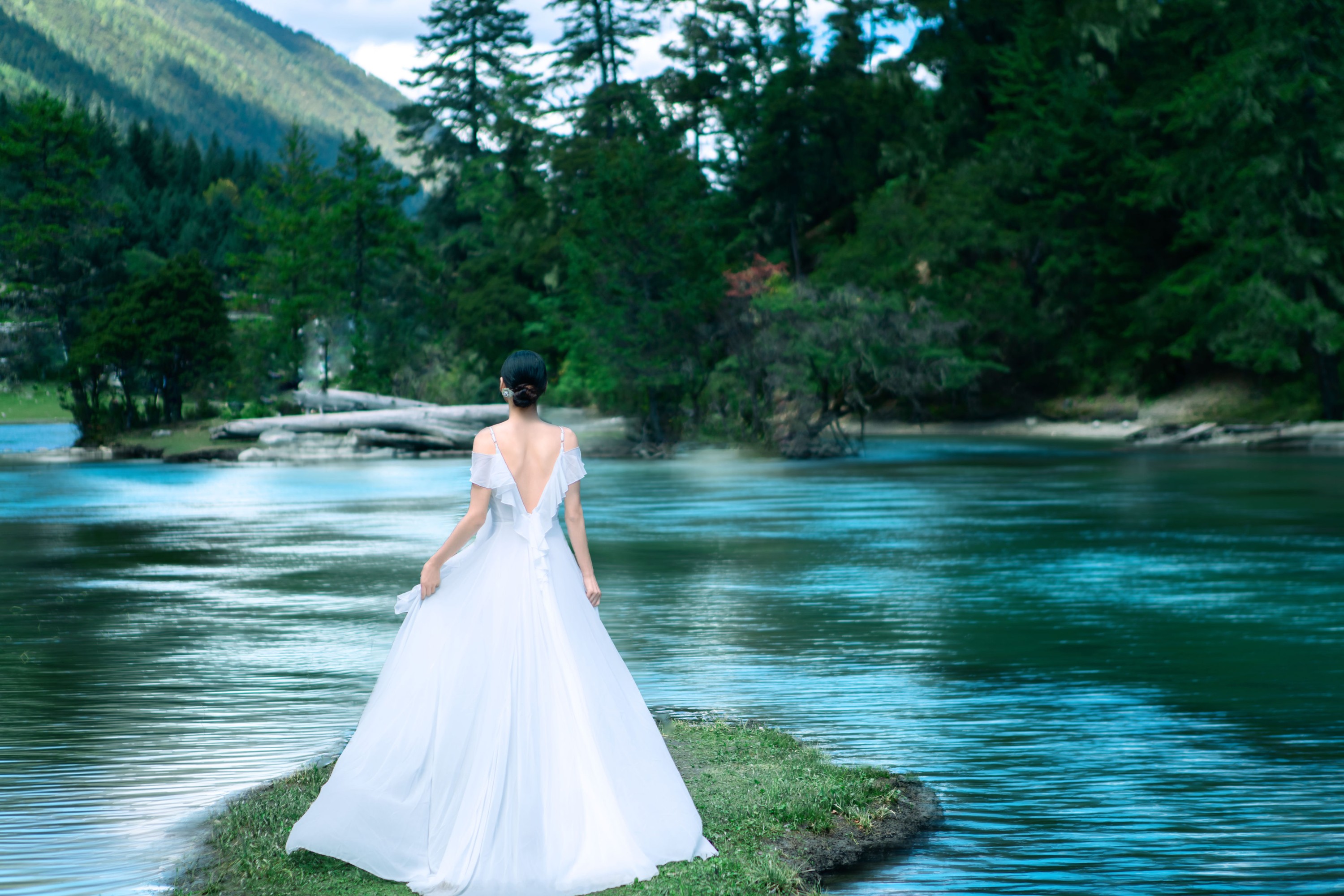 谢阿玲 – 《静谧森林》[26P]