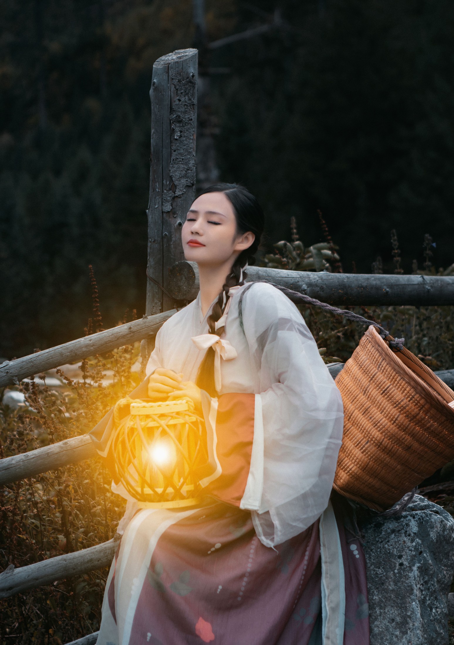 谢阿玲 – 《暮色晚归》[32P]