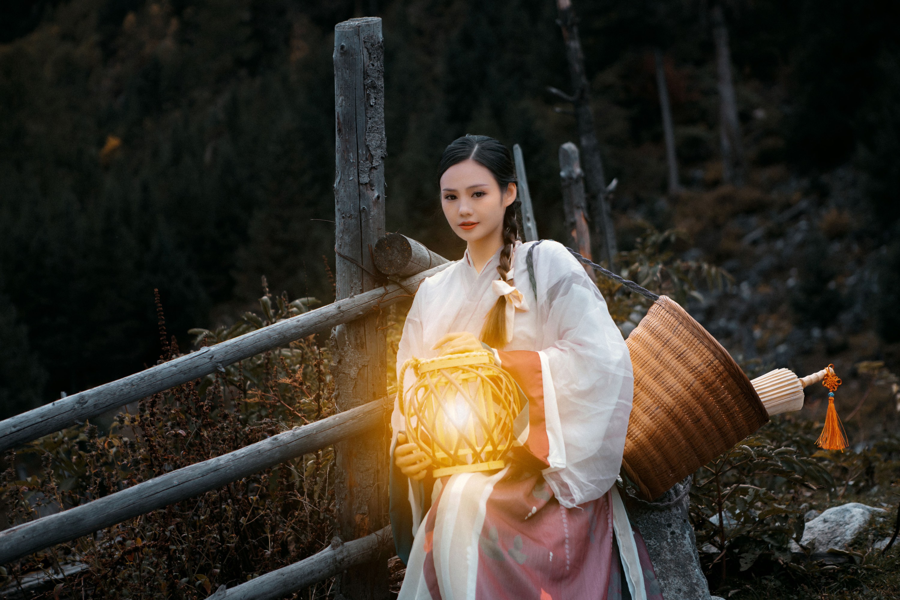 谢阿玲 – 《暮色晚归》[32P]