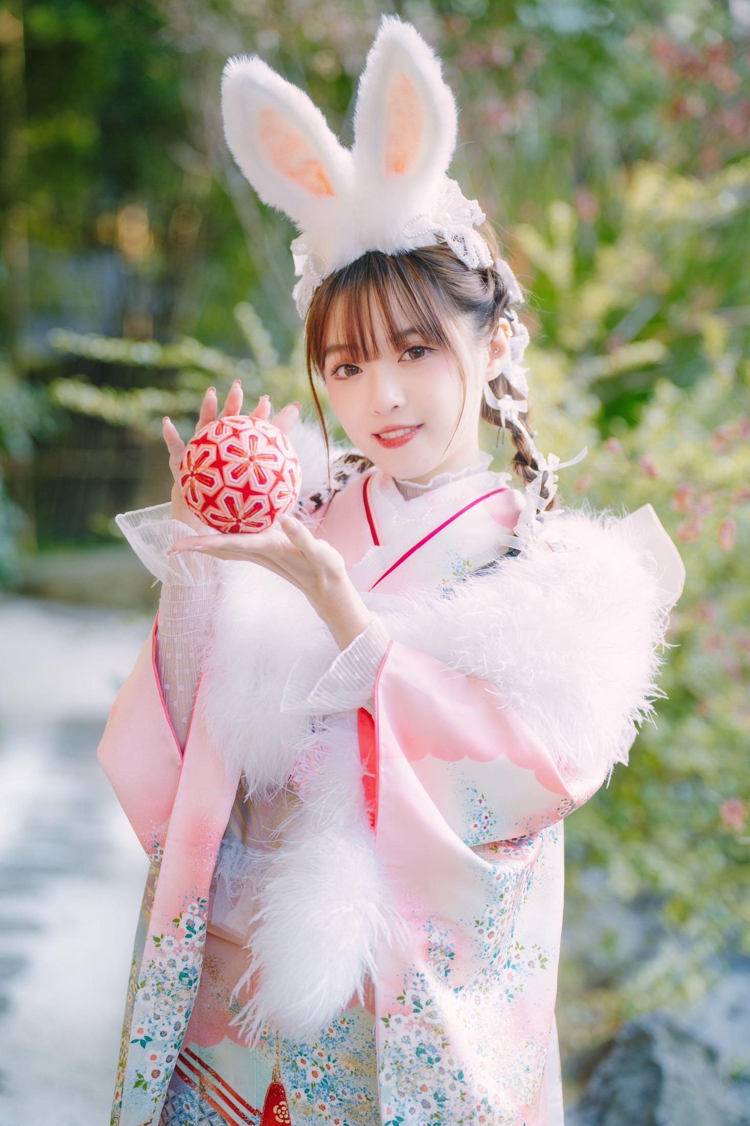 酱酱 – 《新年兔兔》[35P]