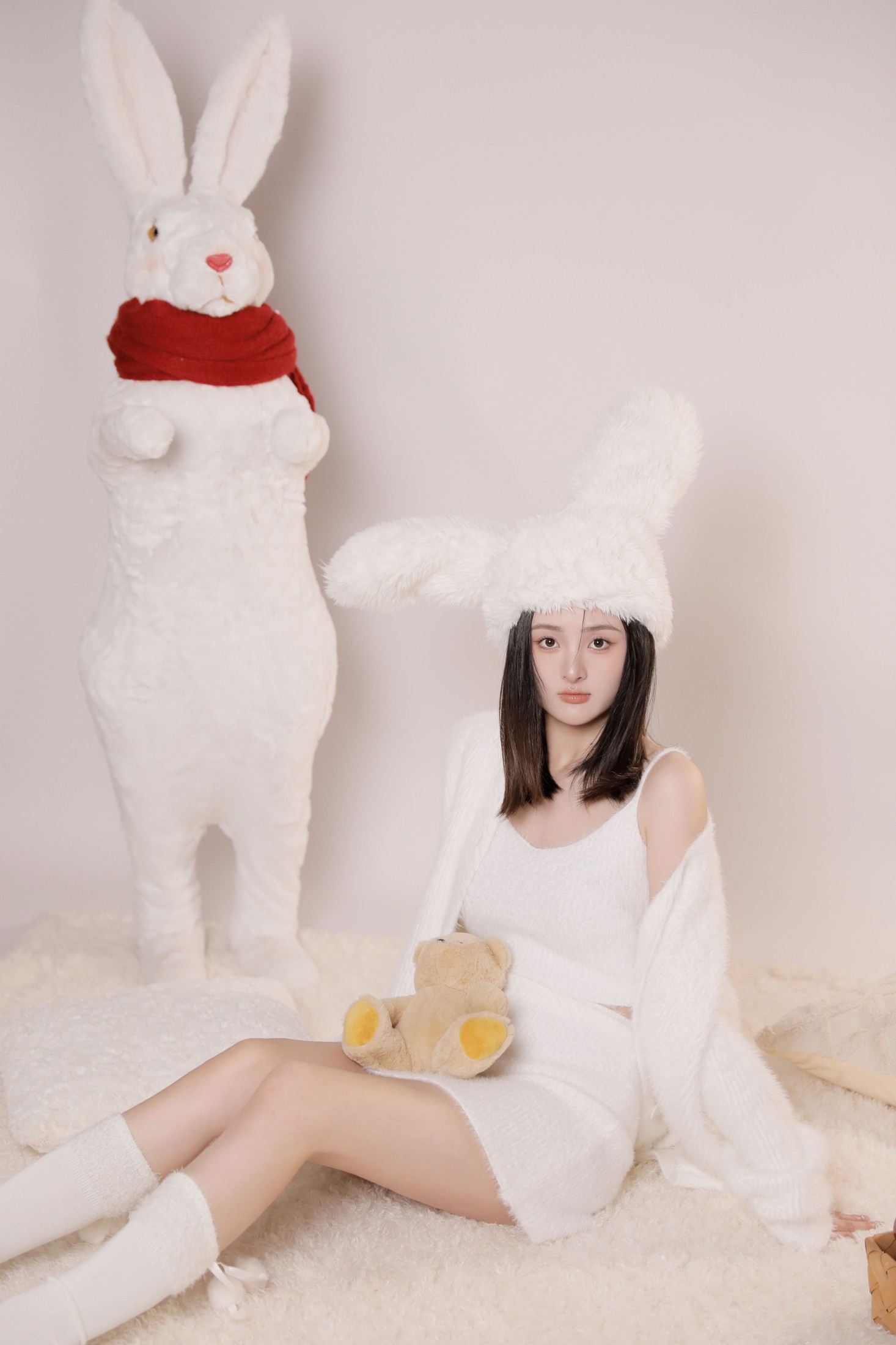 醉醉豆 – 《兔年快乐》[22P]