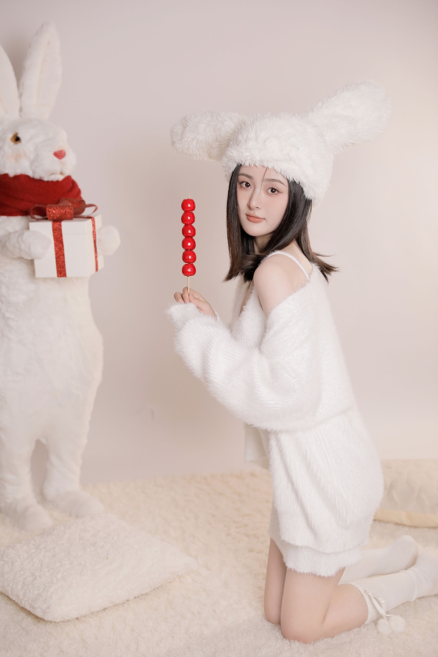 醉醉豆 – 《兔年快乐》[22P]