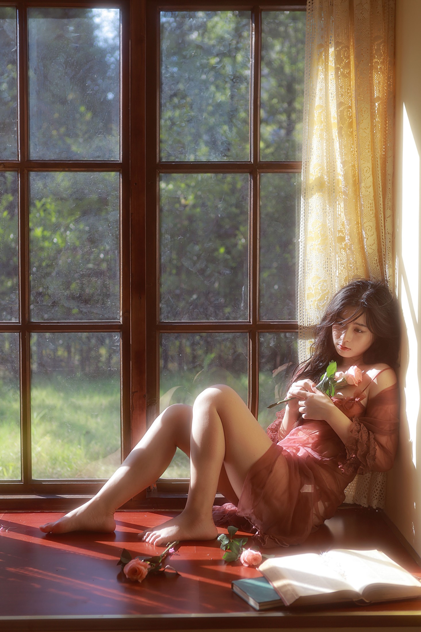 小郑 – 《红》[24P]