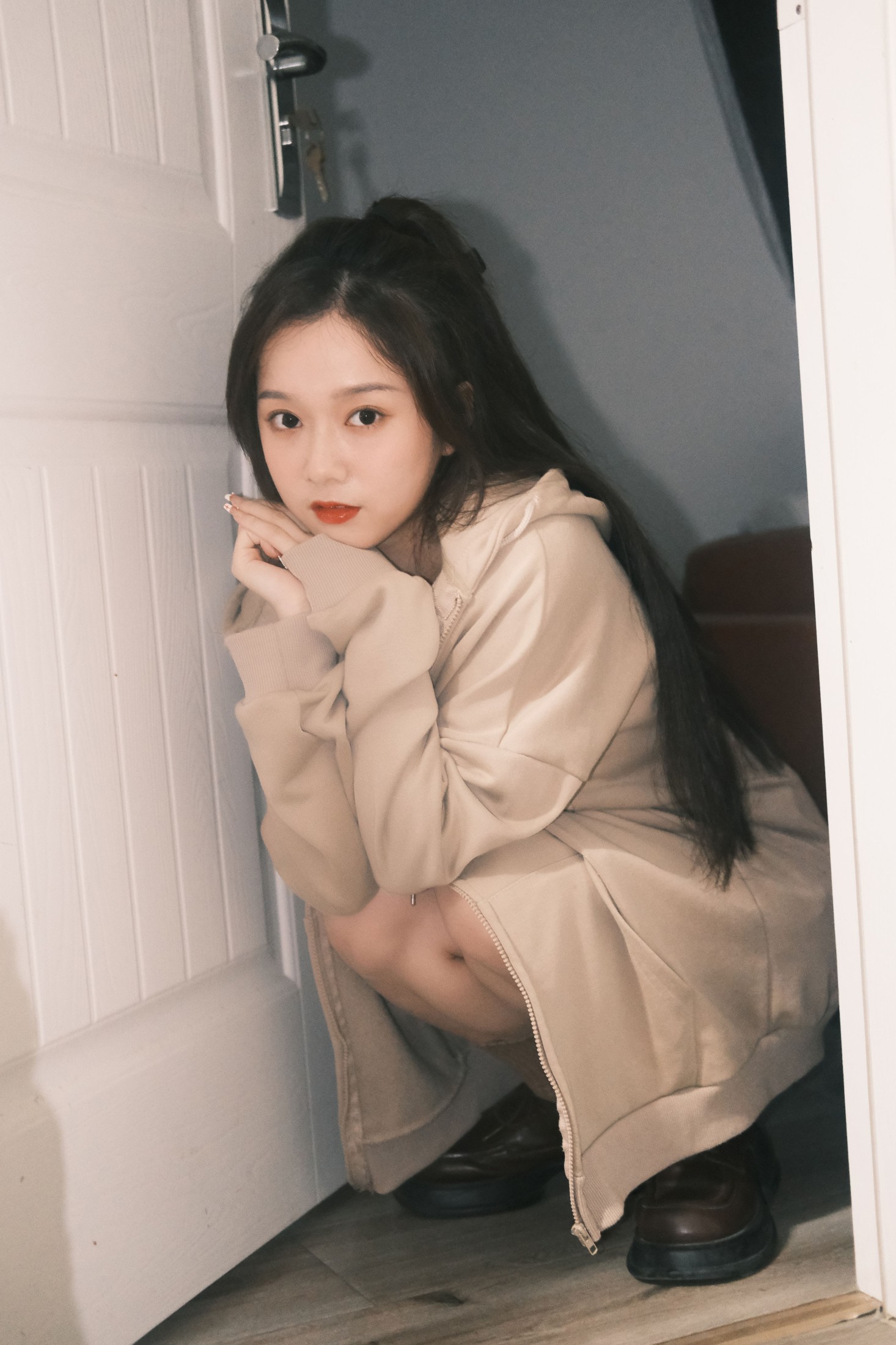 戈曼妮Nini – 《居家记录》[29P] 插图5