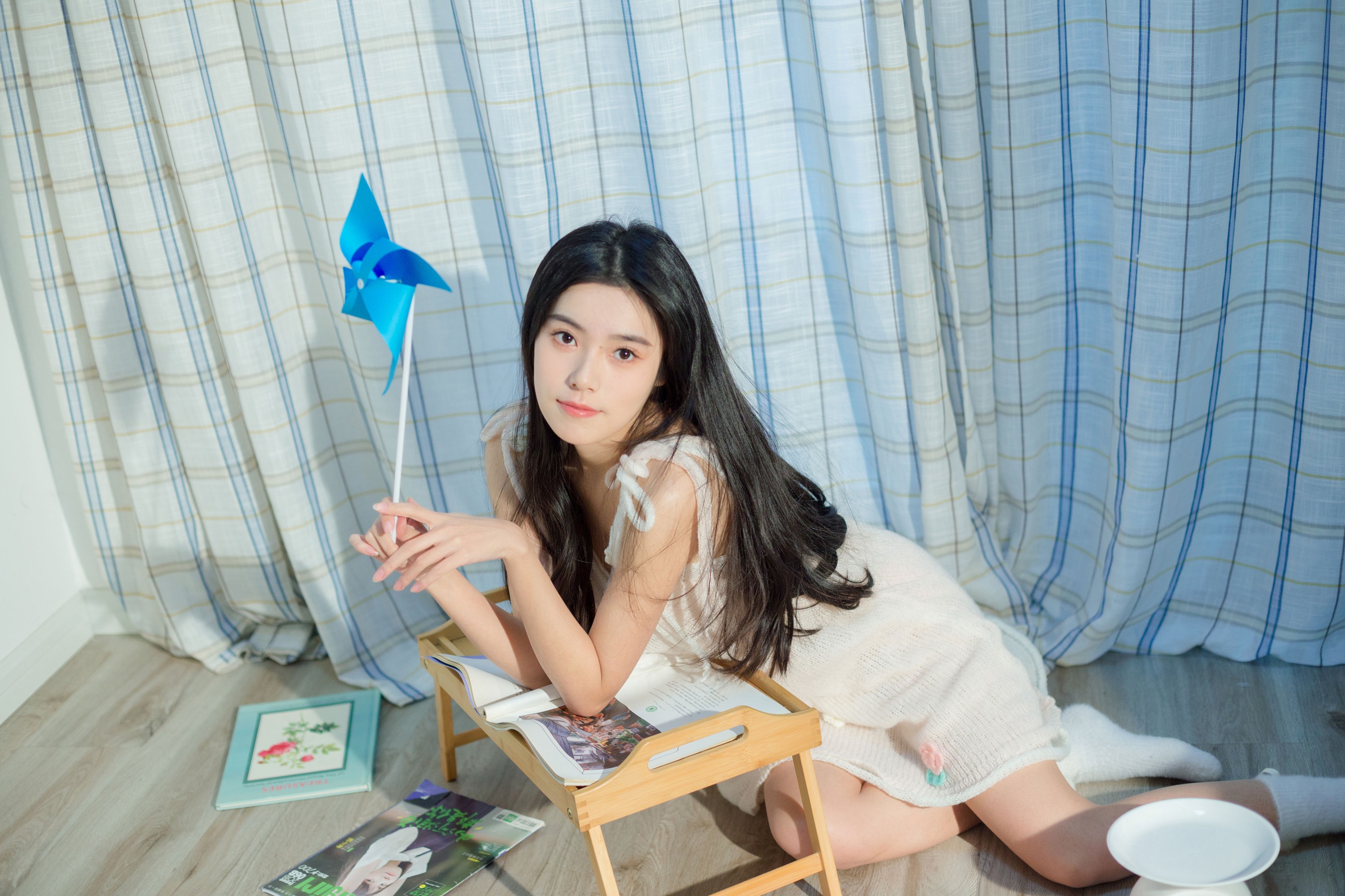 靜鏡婧 – 《碎片生活》[32P]