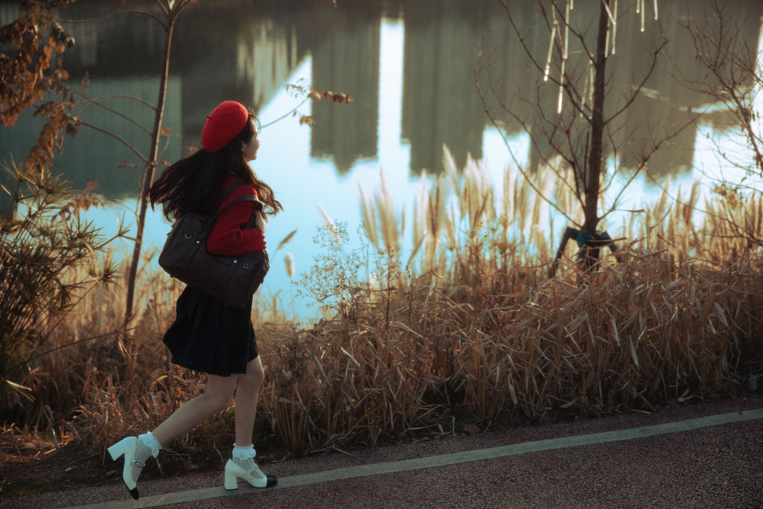 zora – 《二月》[23P]