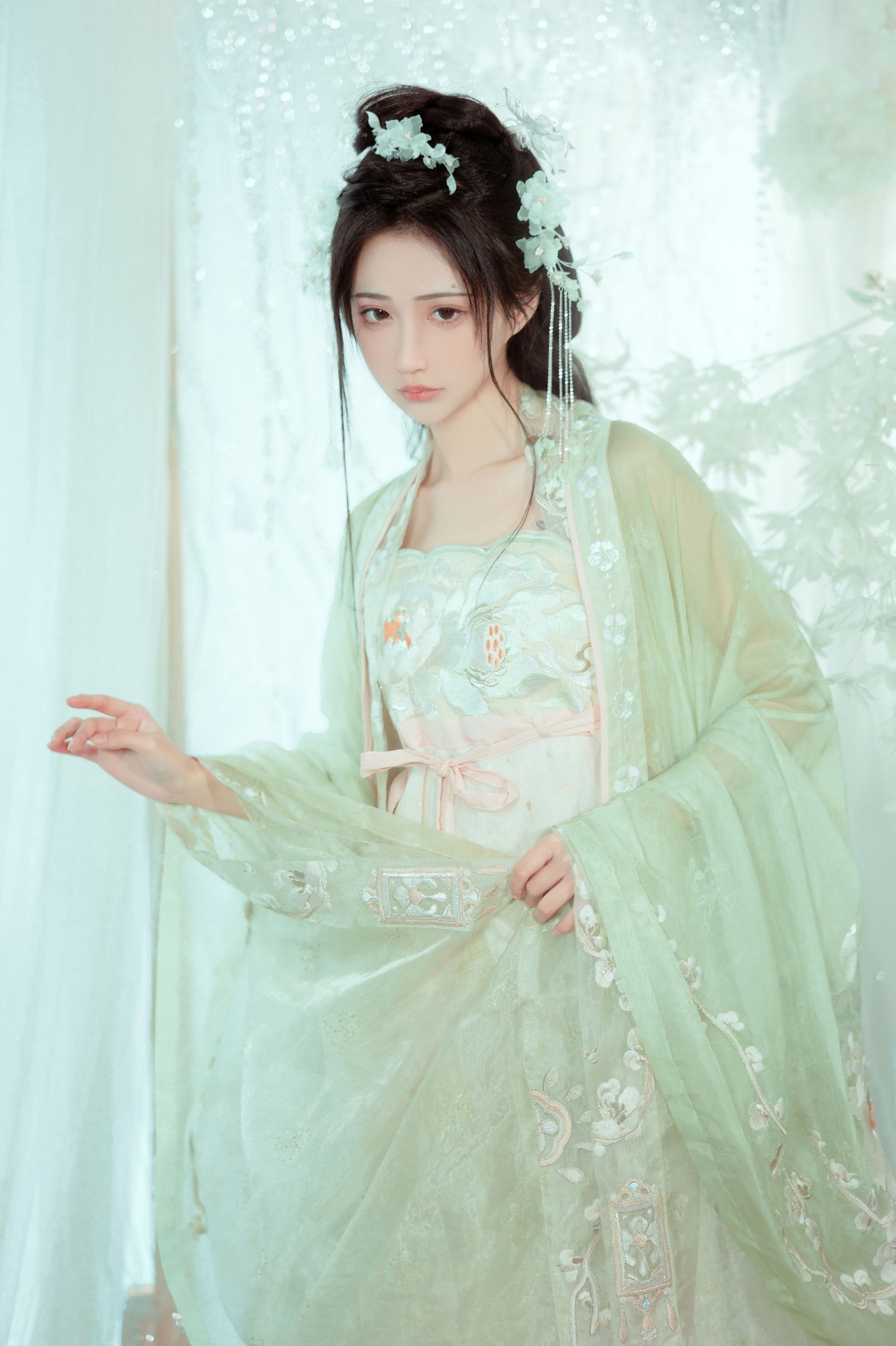 绮罗生的小苏苏 – 《轻影》[27P]