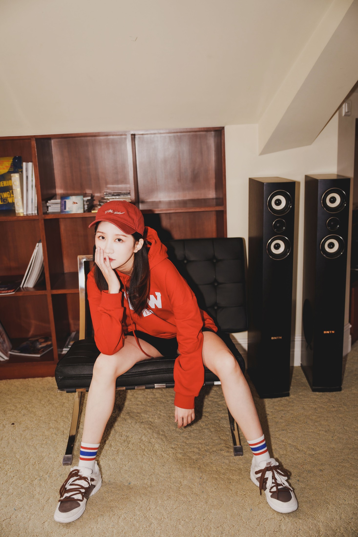 菜豆 – 《闪灯少女》[35P]