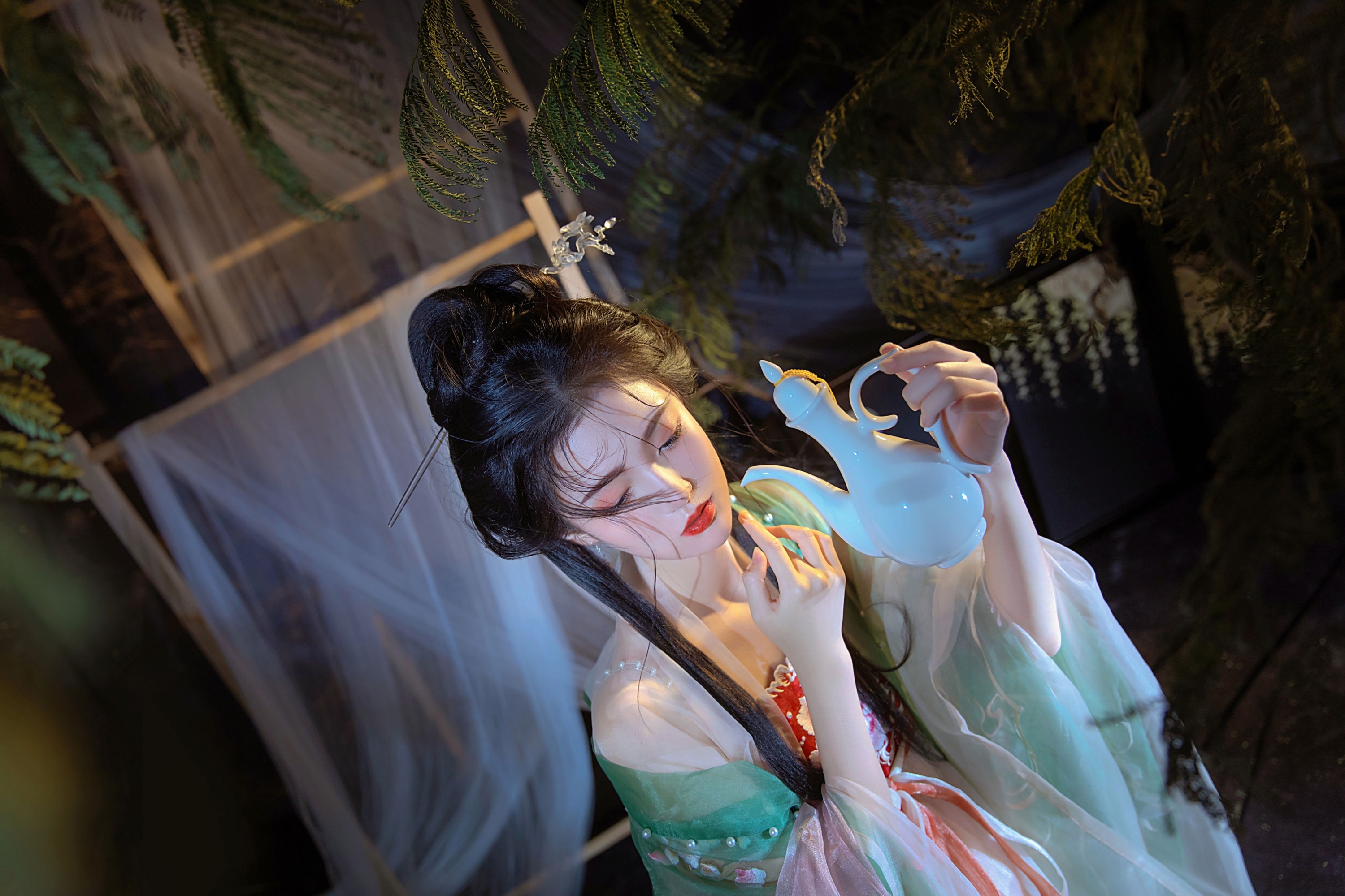 胖琦 – 《庭芜绿》[31P]