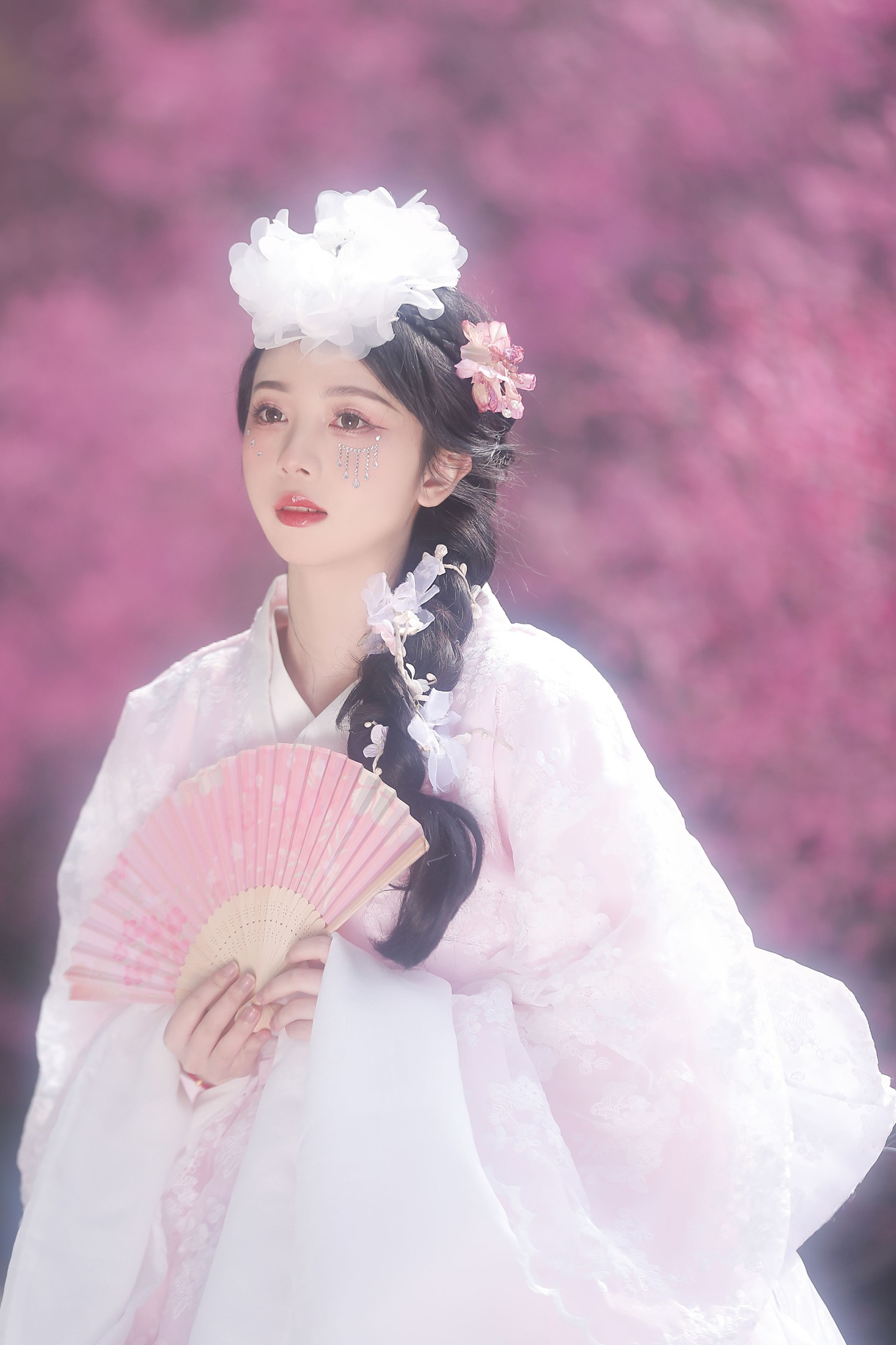 骆明钰 – 《春日之花》[31P]