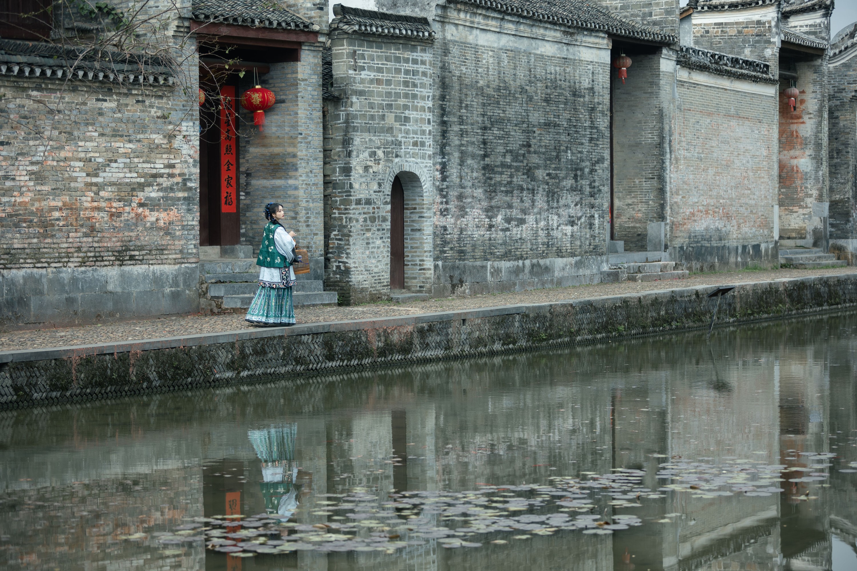 晚江亭 – 《流年》[40P]