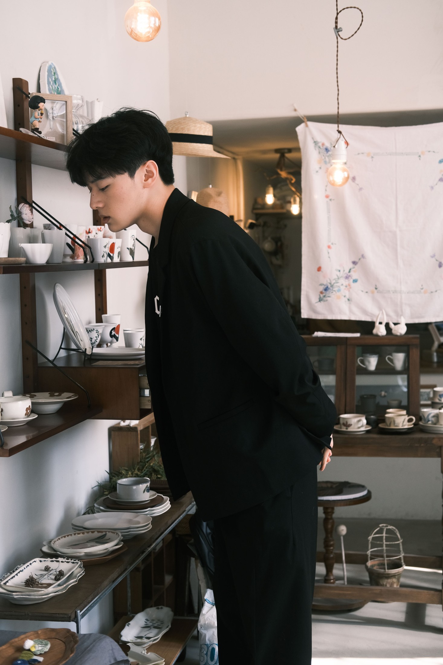 火龙龙龙龙王 – 《可我们不曾见过月光》[32P]