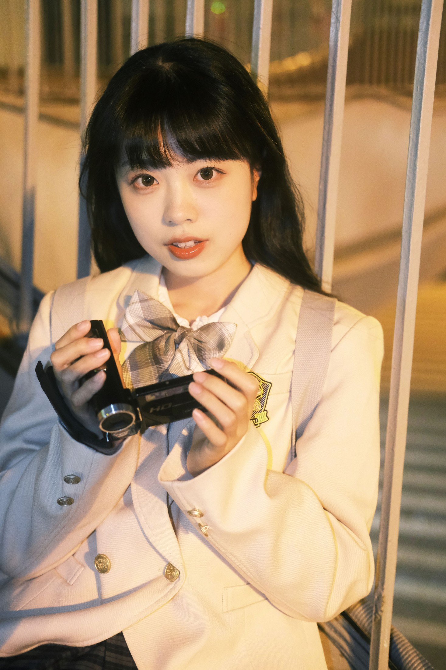 一只暖暖 – 《霓虹甜心》[28P]