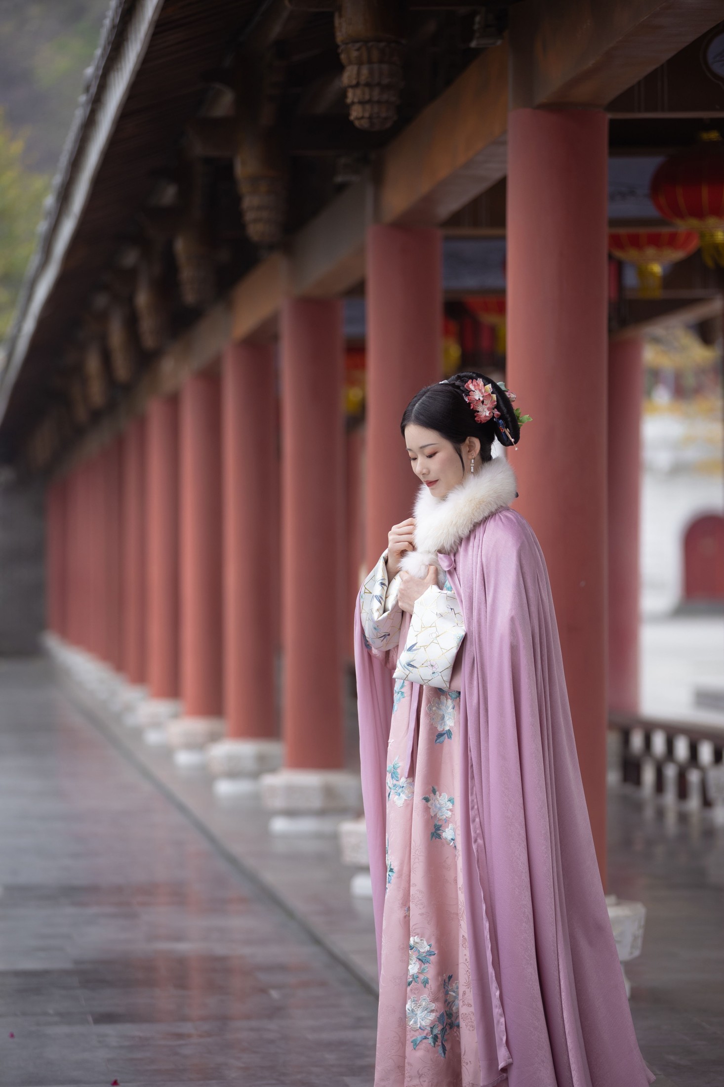 培培爱吃麦当劳 – 《山河已秋》[35P]