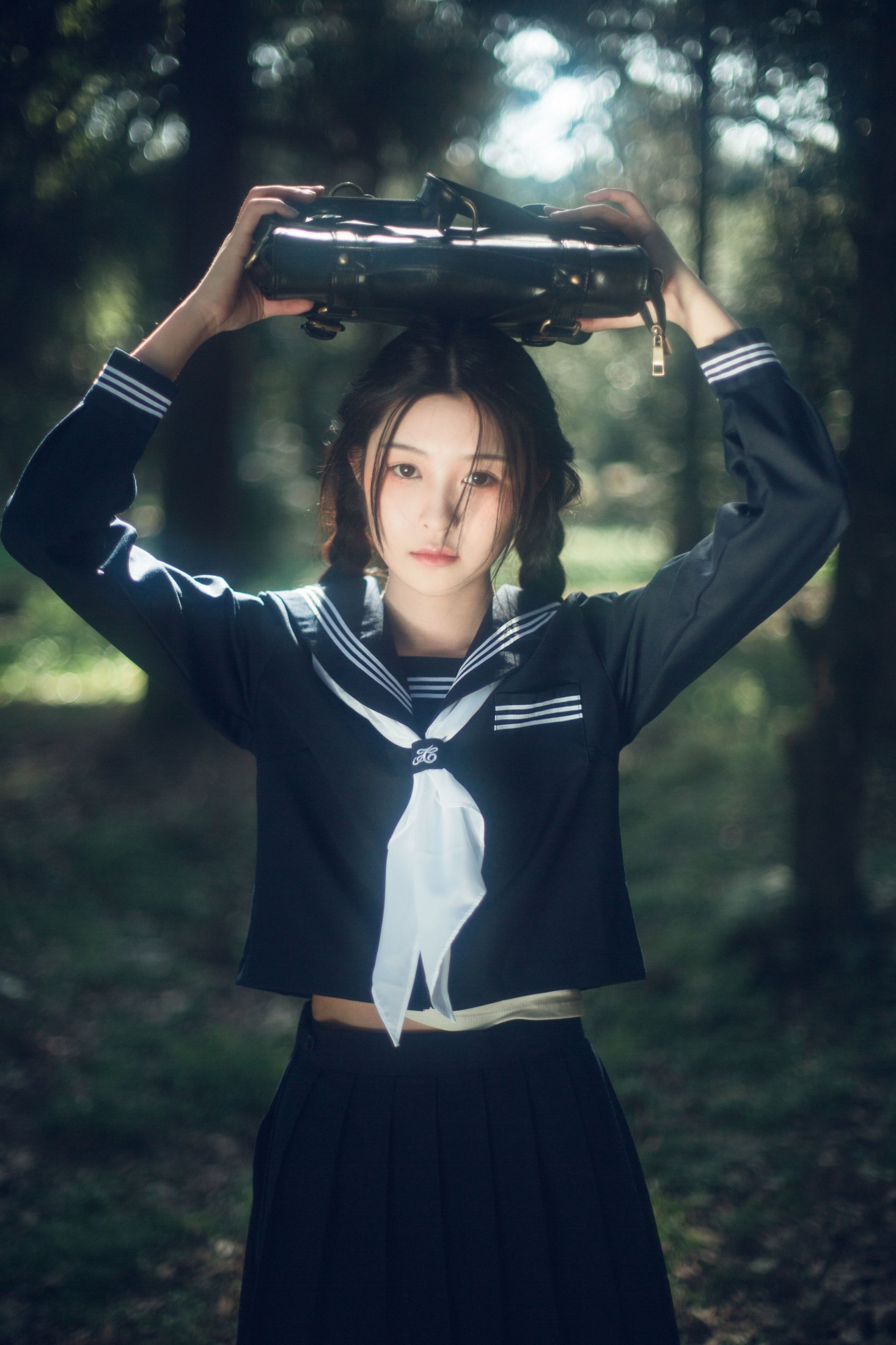 爱探险的夏商周 – 《午后》[22P]