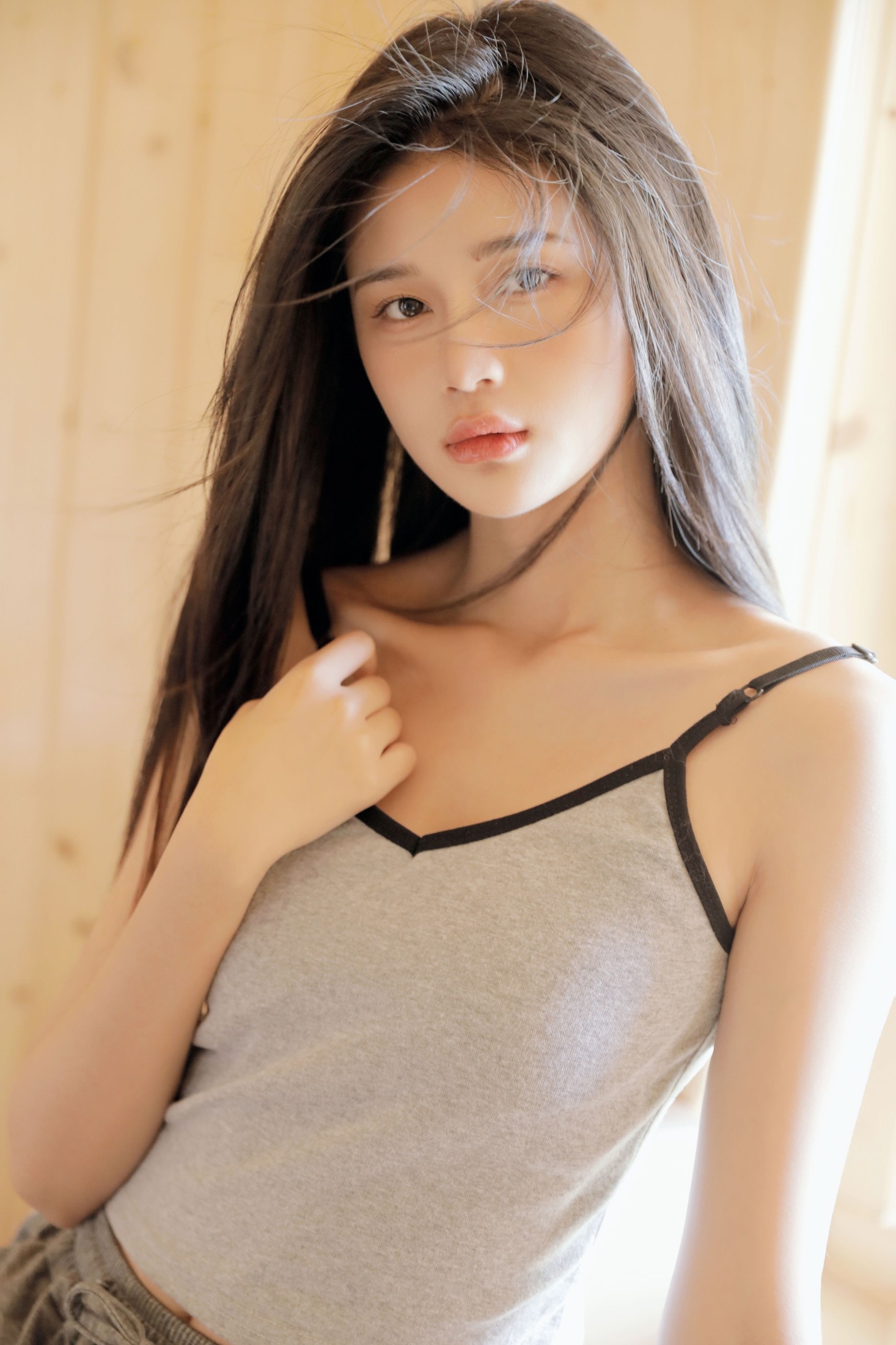 馨瑶子 – 《木屋里的女孩》[29P]