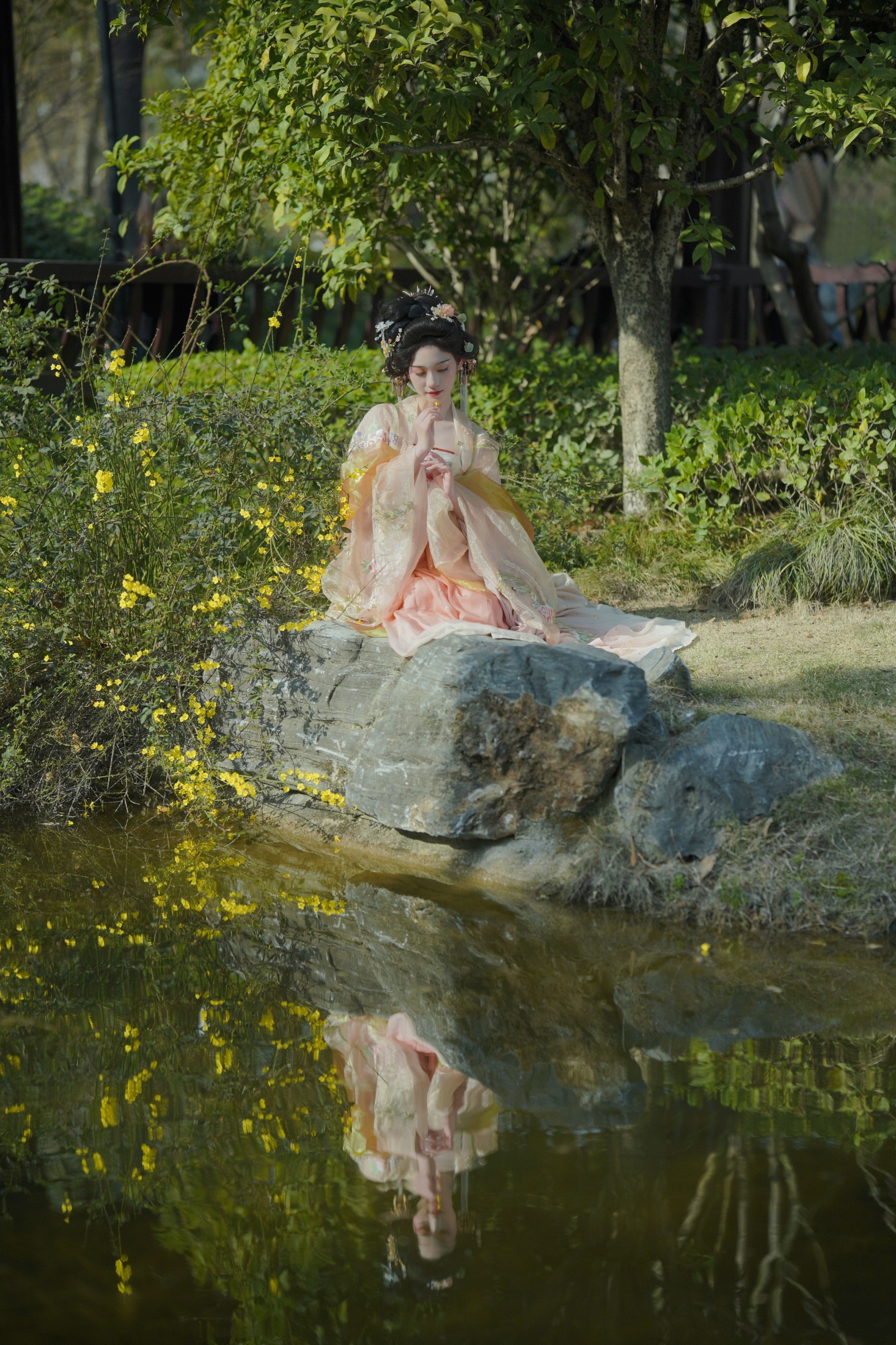 沁沁 – 《美人赋》[26P]