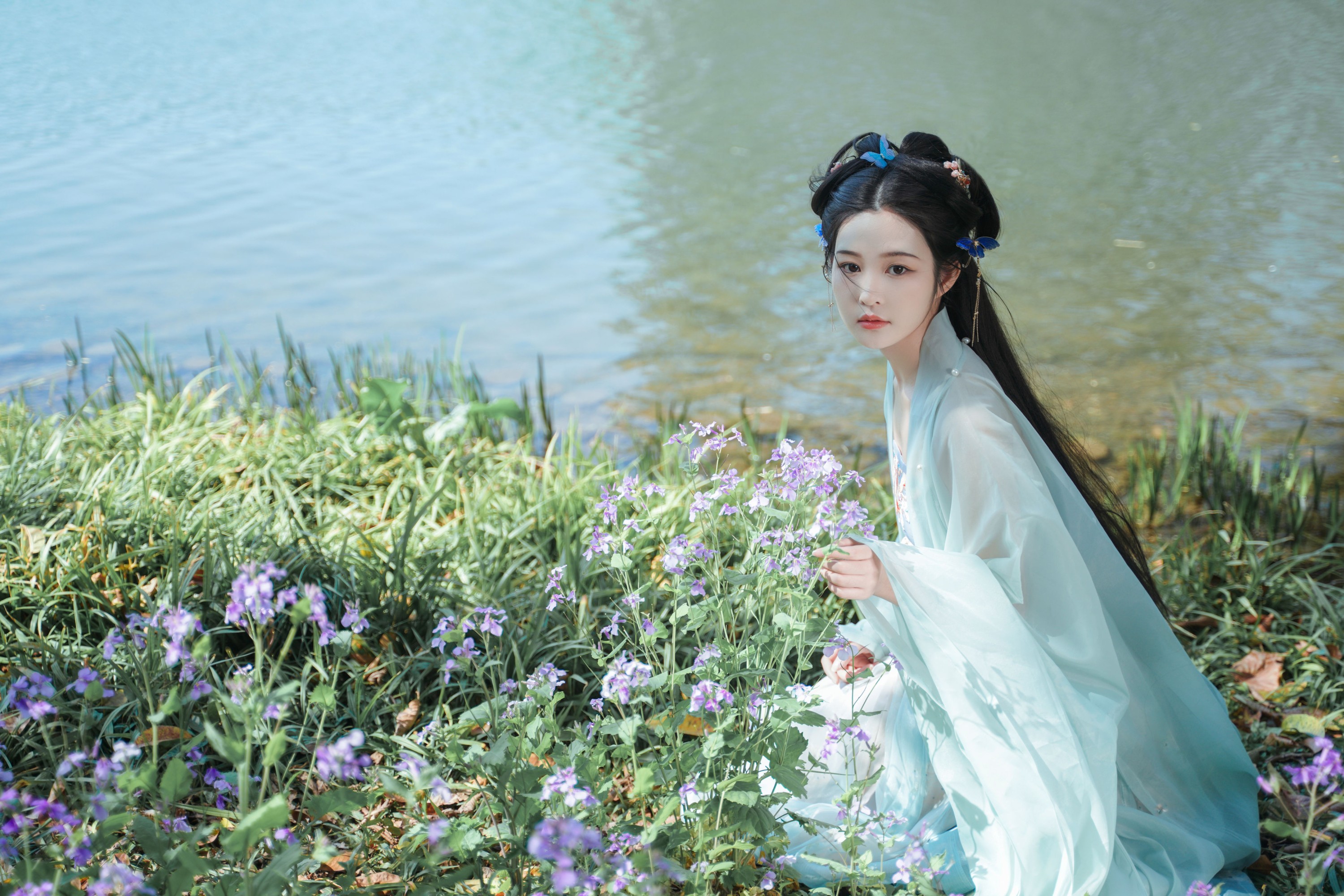 爱探险的夏商周 – 《风动》[24P]