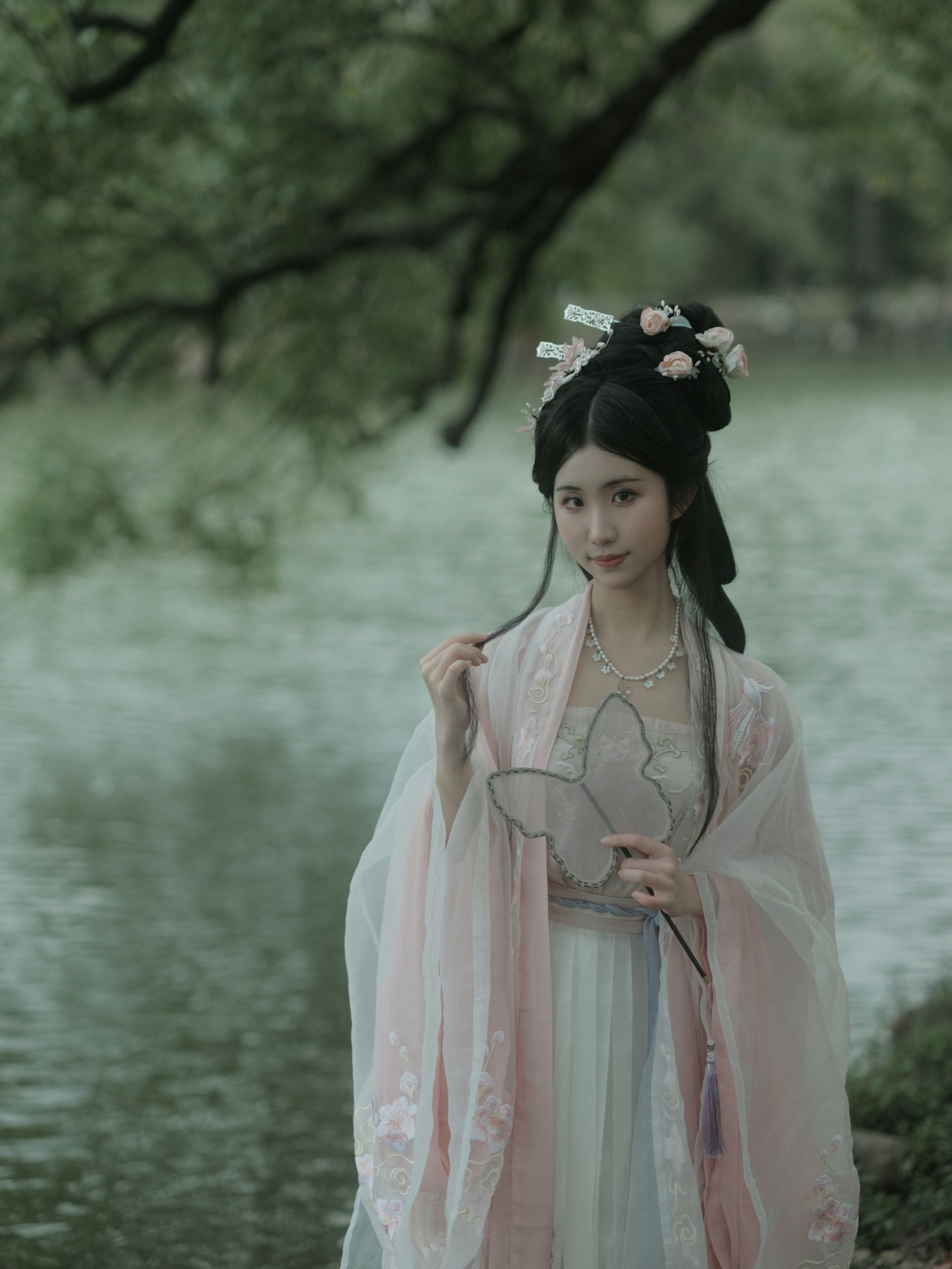 桃菲子 – 《酒歌》[24P]