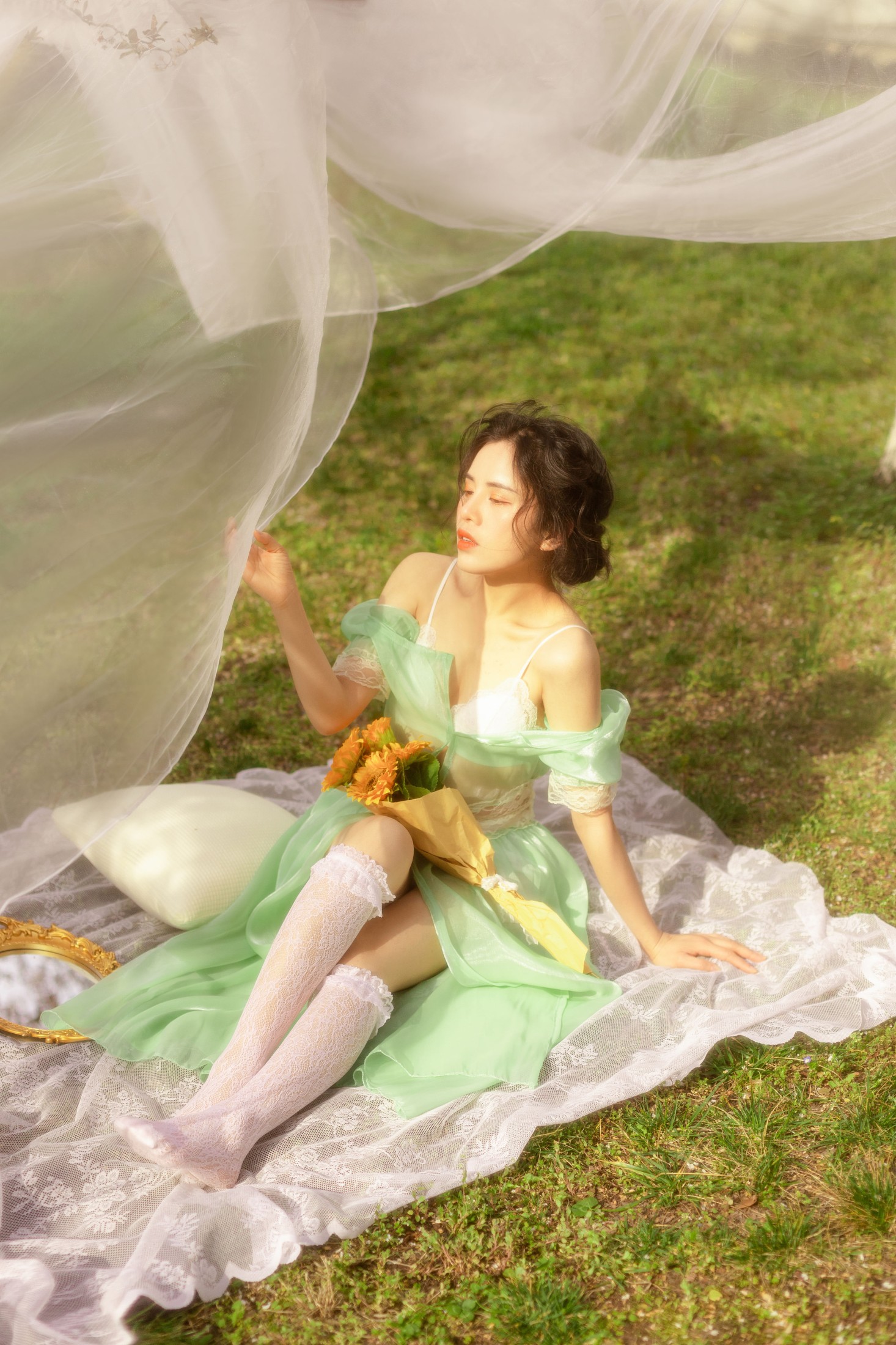 安妮 – 《躺进浪漫里》[23P]