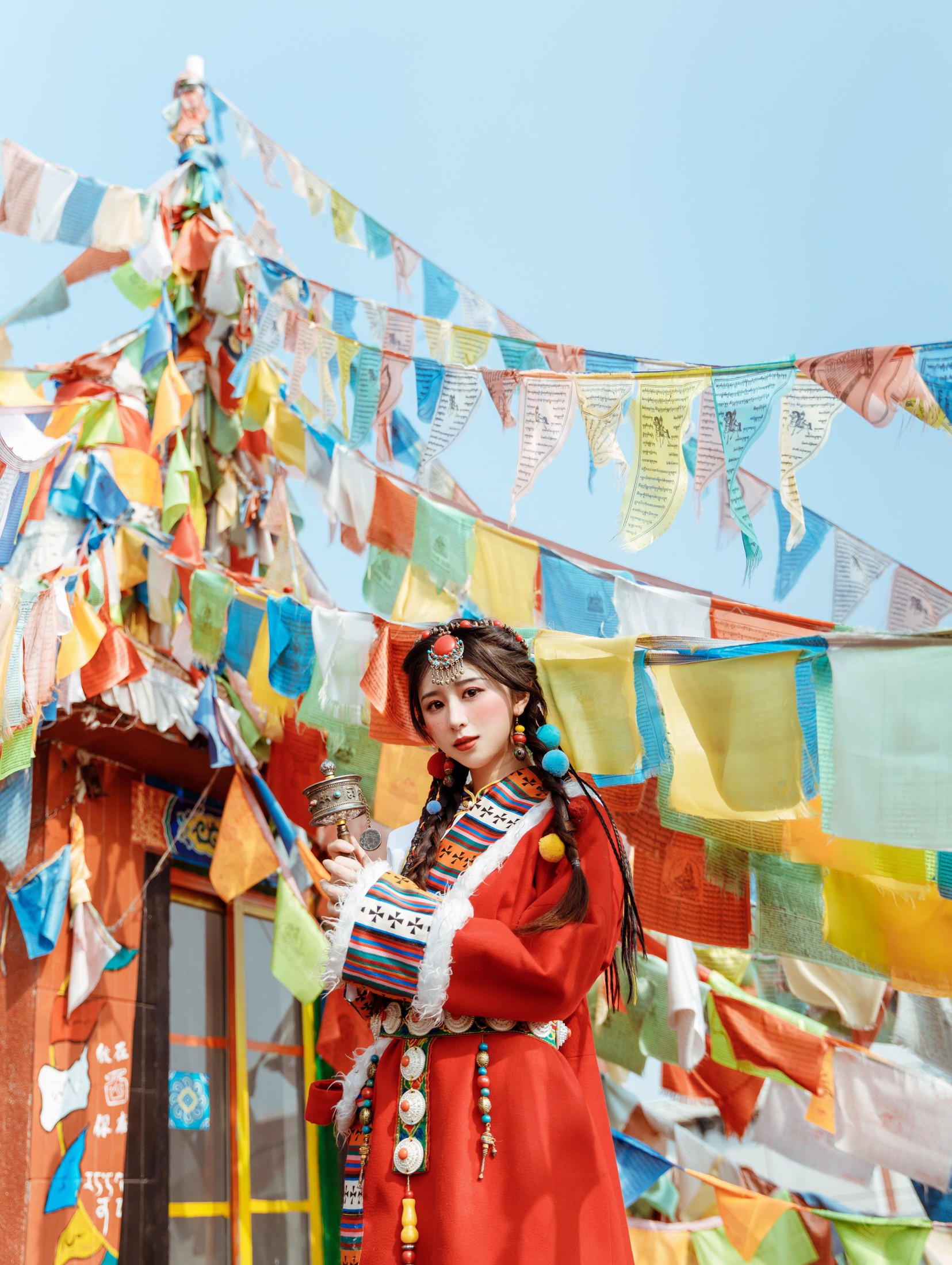 小希仔 – 《藏服少女》[25P]