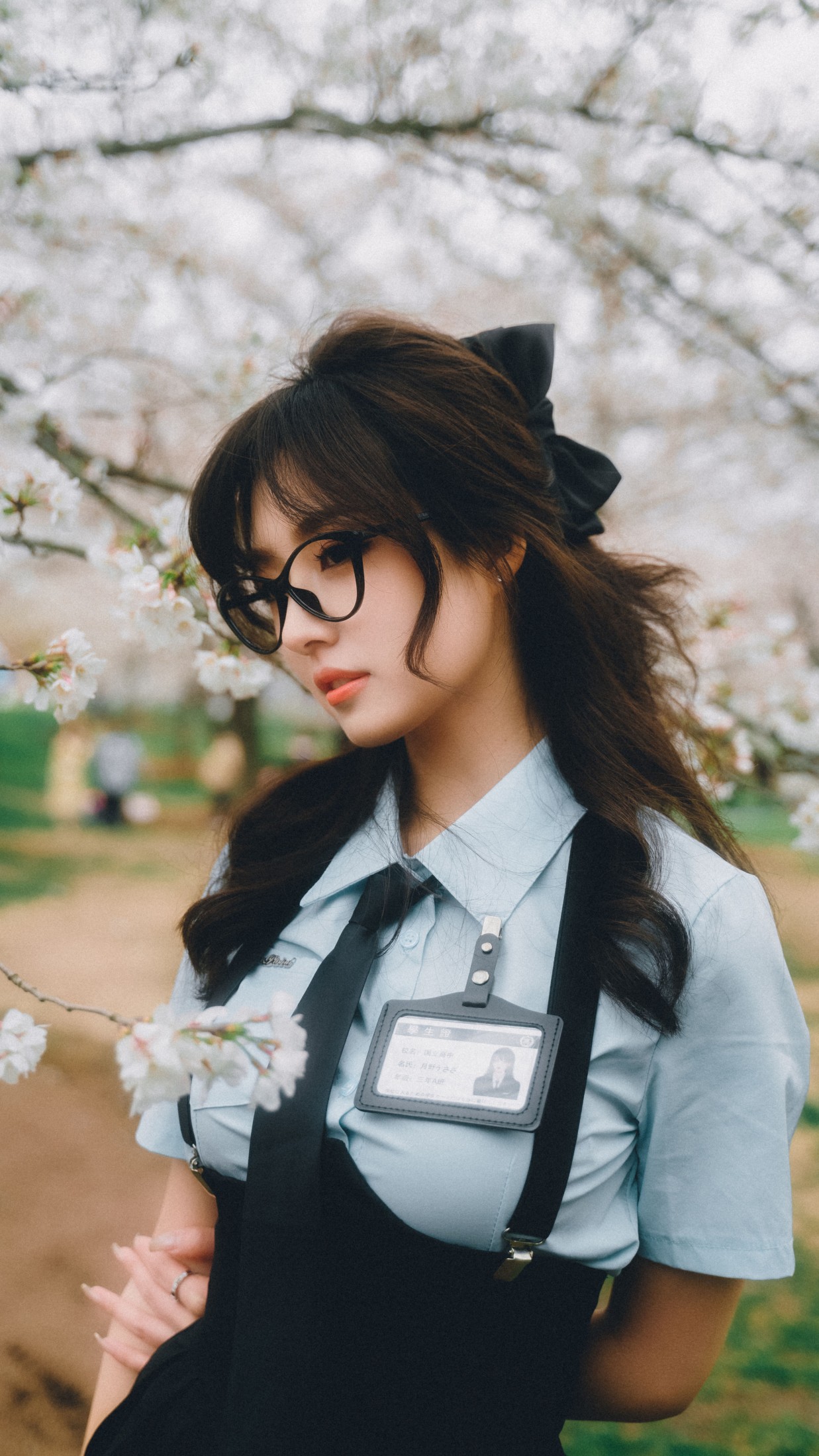 肖肖 – 《我和春天有个约会》[24P]