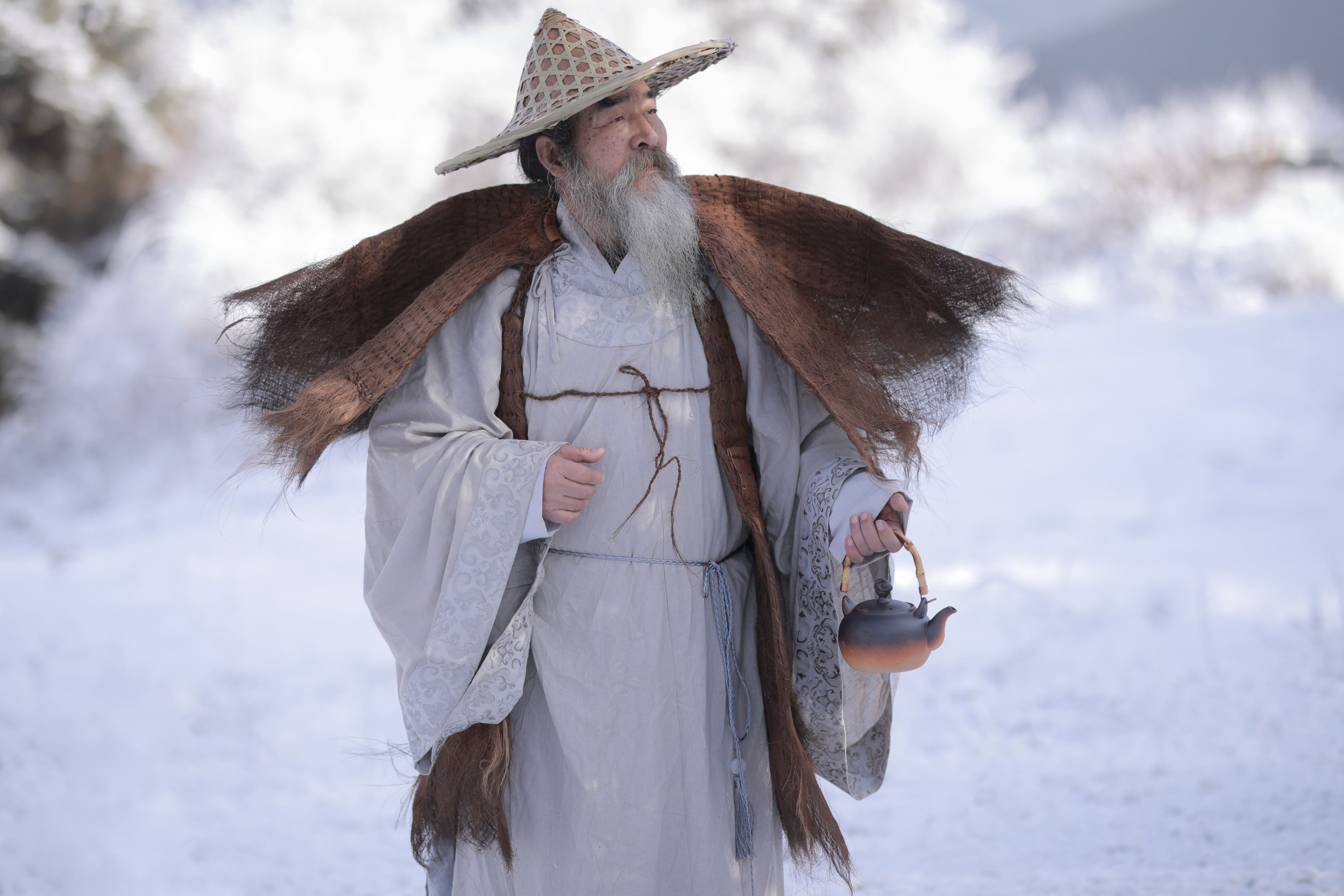 素昧在路上 汉服爷爷云中鹤 – 《风雪夜归人》[25P]