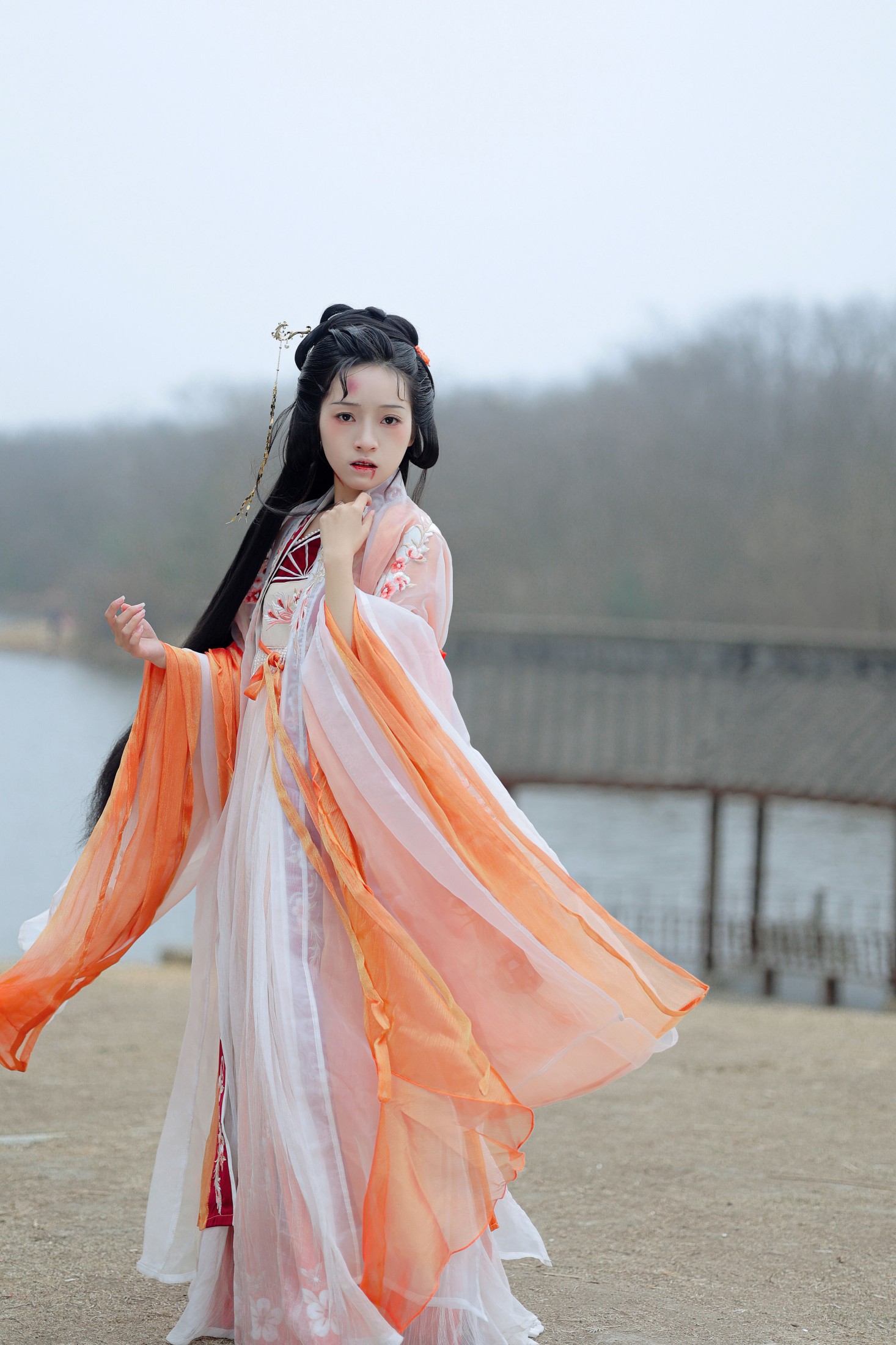 君尹兰 – 《亡国公主》[22P]