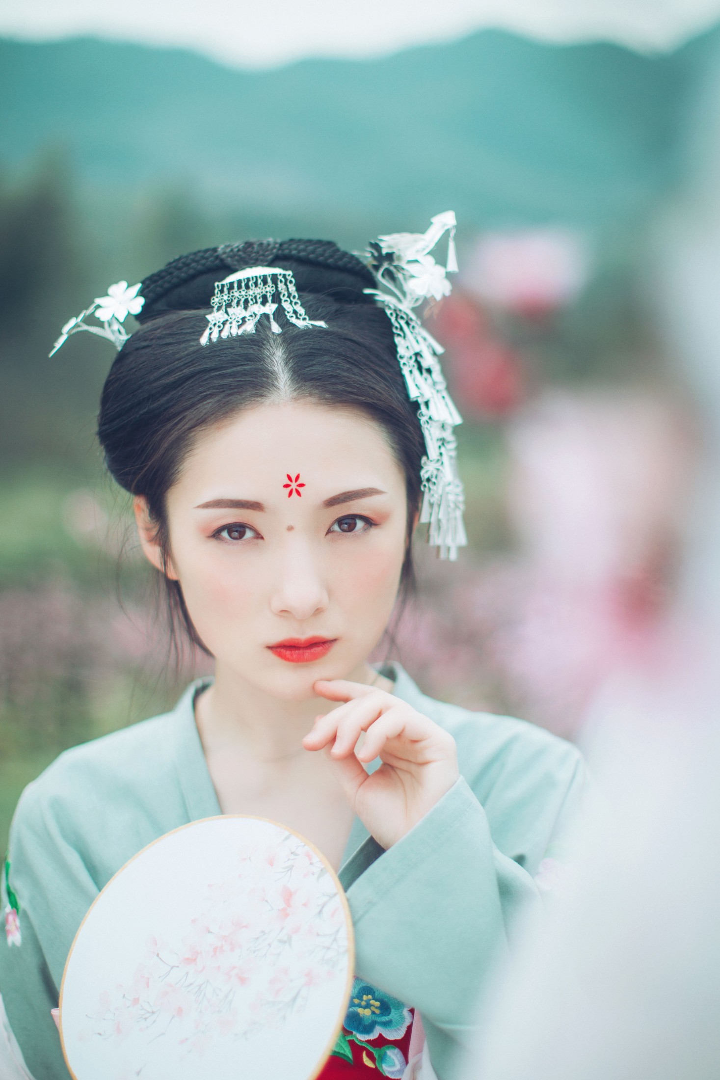 范范 – 《桃花》[31P]