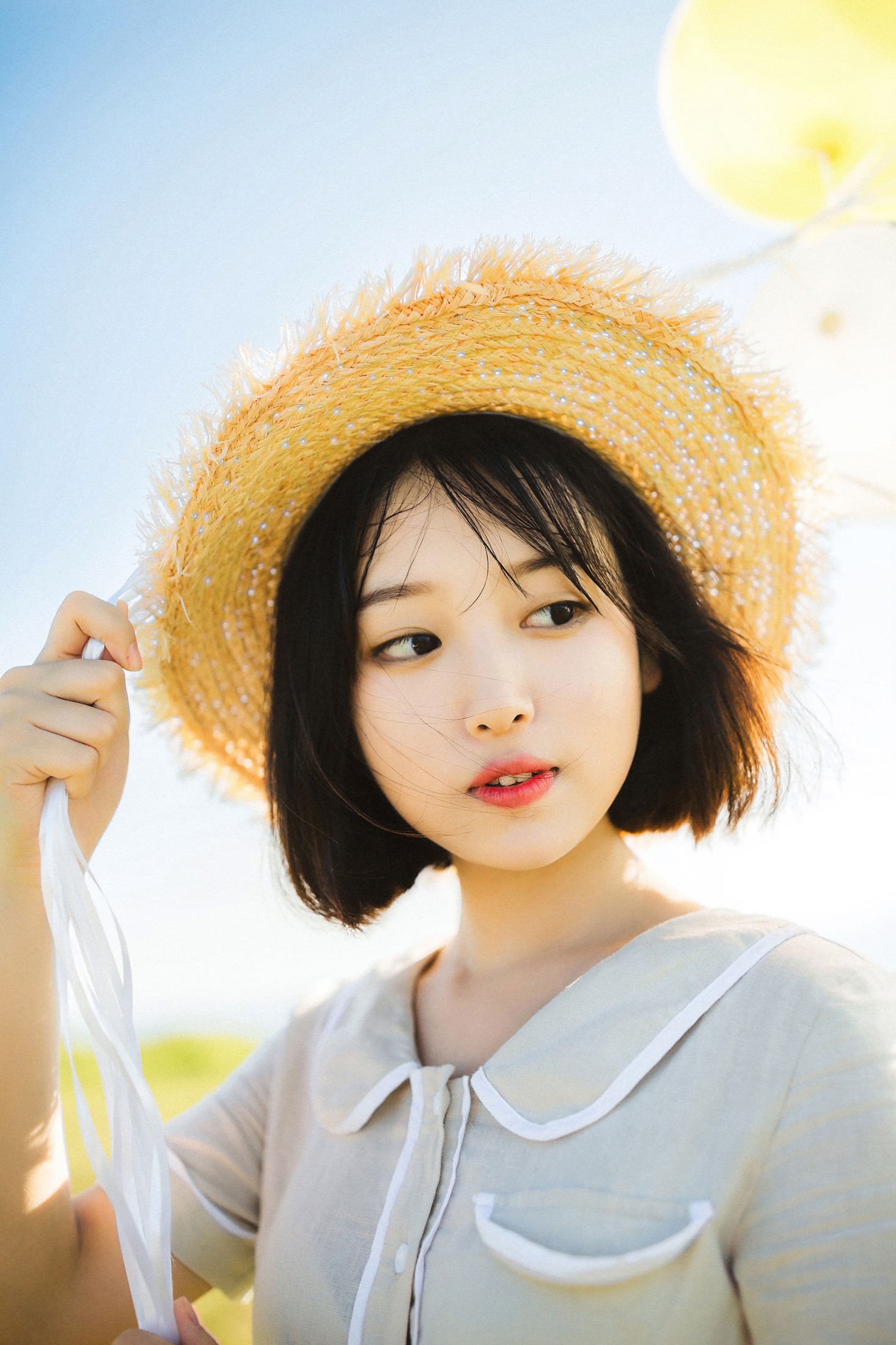 四月青夏 – 《你深邃的眼眸犹如漫天星辰坠入大海》[24P]