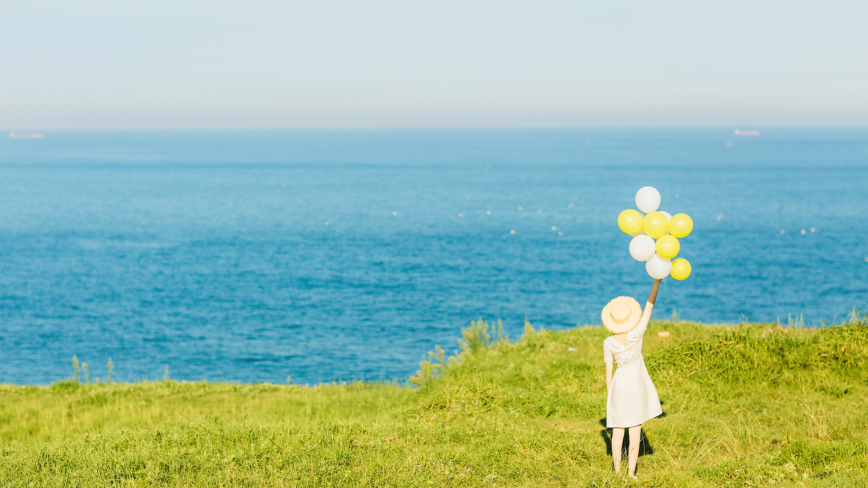 四月青夏 – 《你深邃的眼眸犹如漫天星辰坠入大海》[24P]