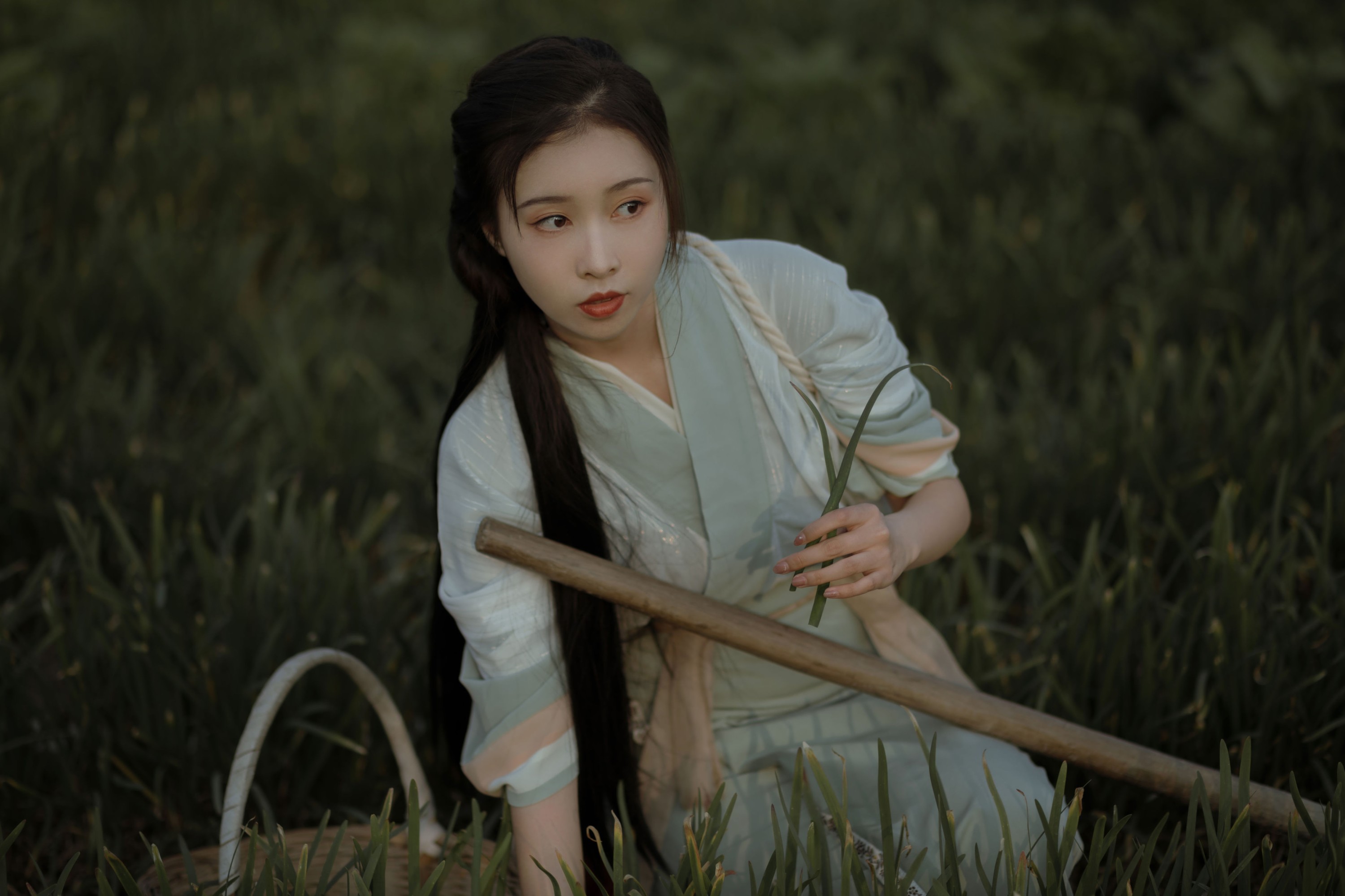 姌Rr – 《无花无酒锄作田》[32P]