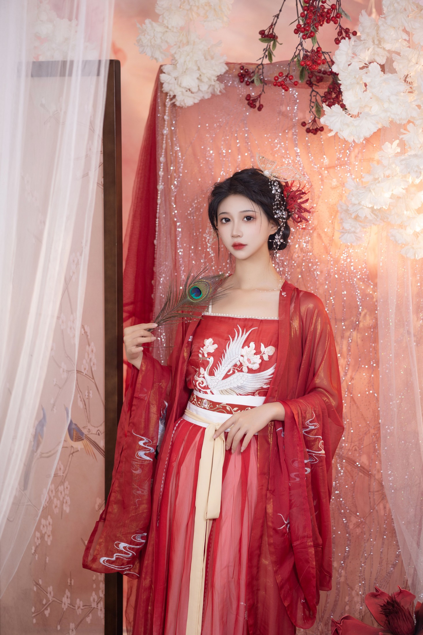 绮罗生的小苏苏 – 《红眉》[24P]