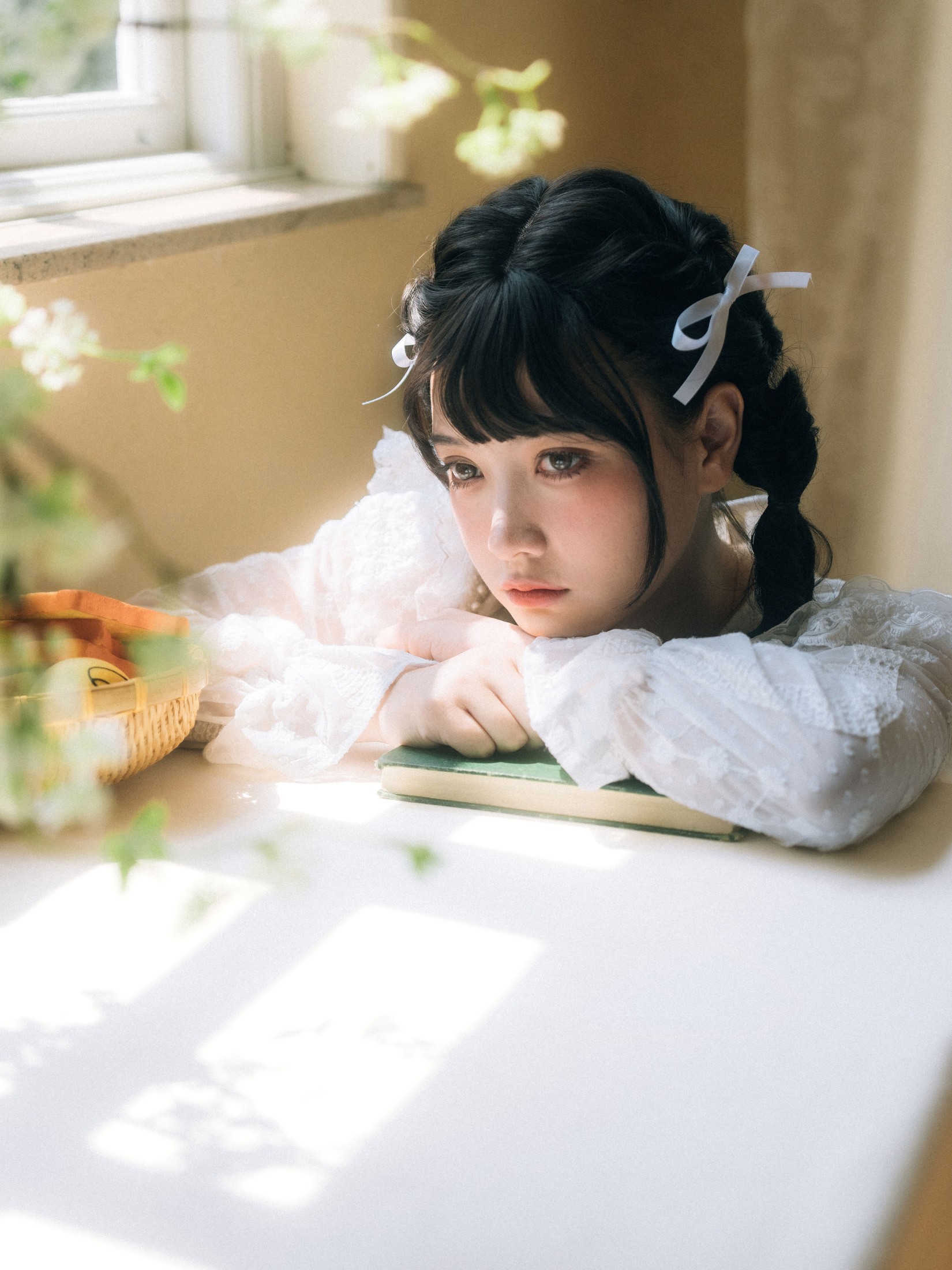 奉谷谷 – 《春日是专属于你的浪漫》[35P]