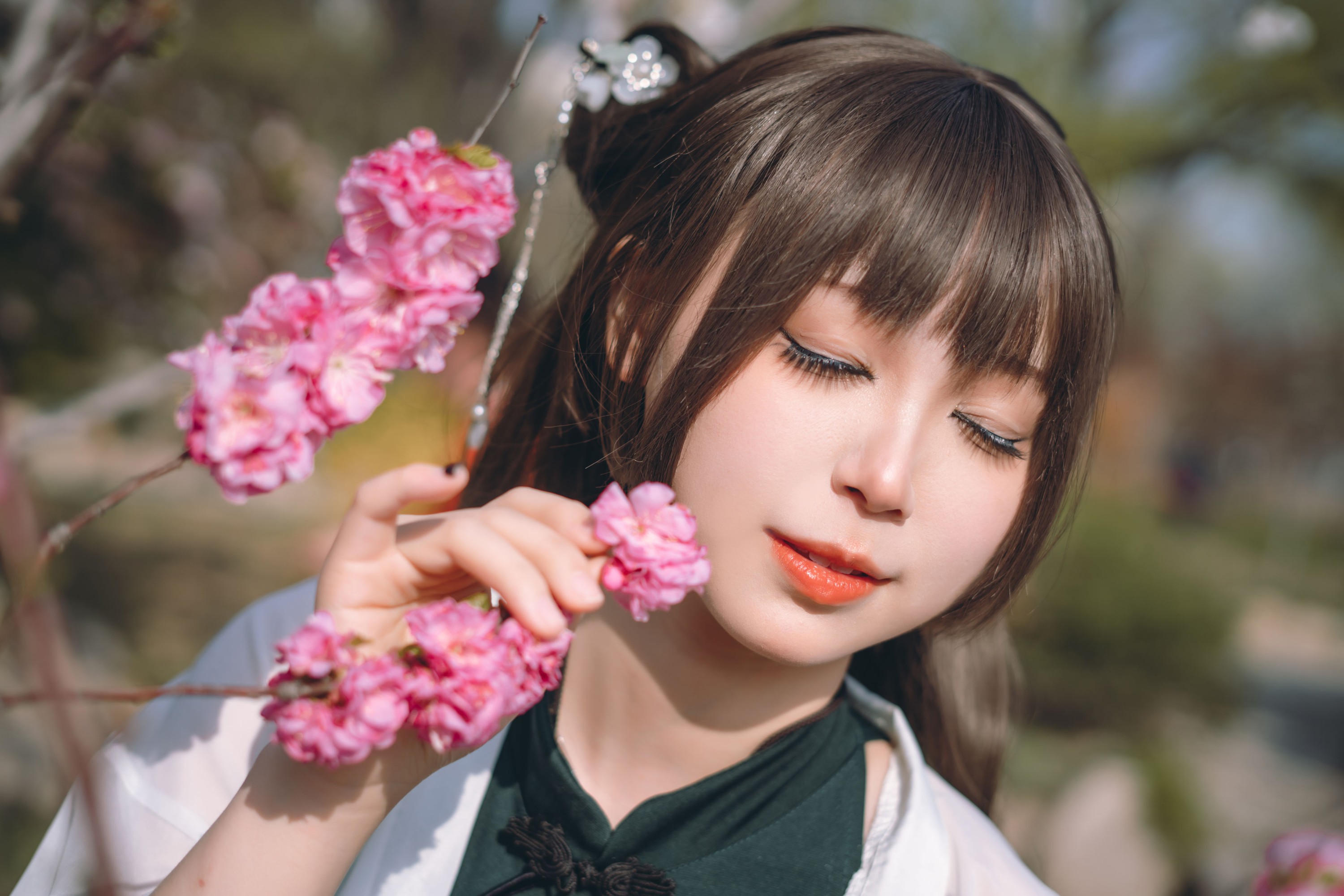 小桃川奈奈 – 《春游之旗袍》[32P]