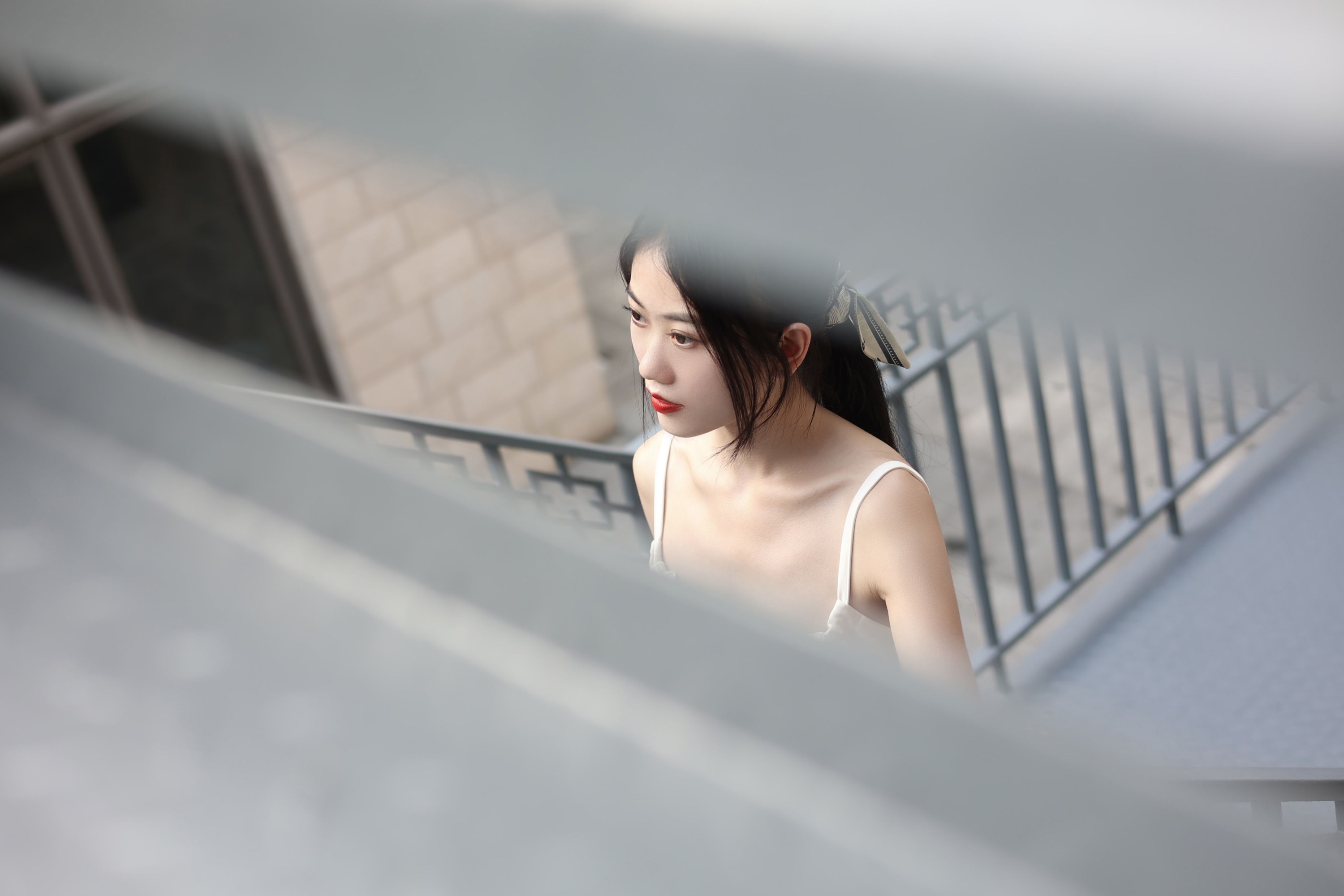 鑫晨 – 《漂亮的不是我而是十九岁》[30P]