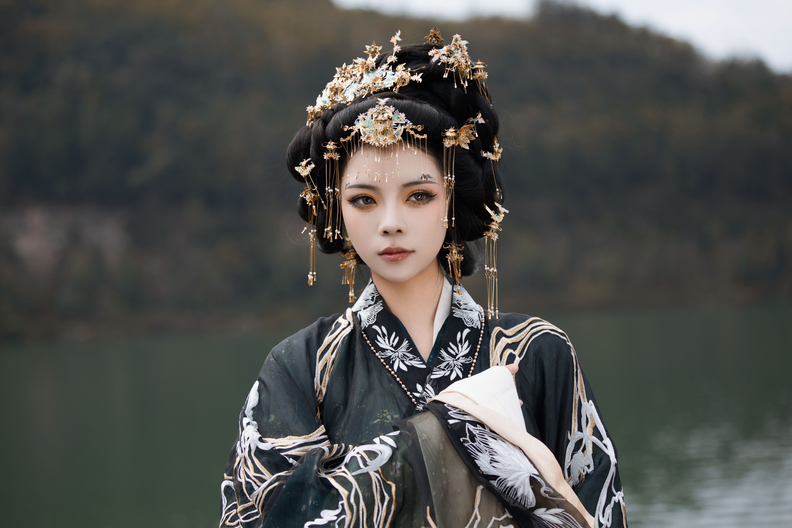 赵瑞洁EZ_ – 《女皇陛下》[24P]