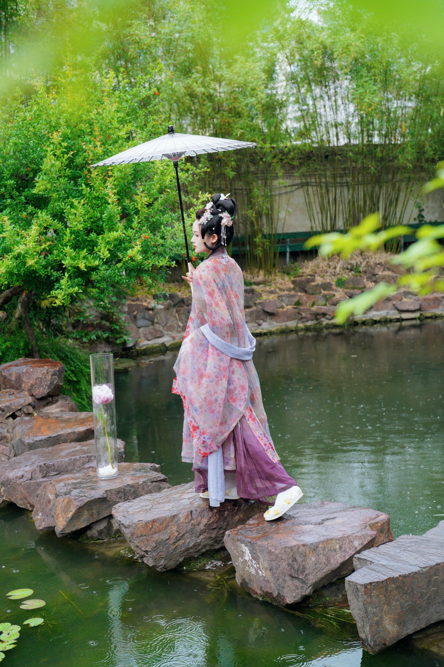 兔子Zzz不吃胡萝卜 – 《天青色等烟雨》[28P]