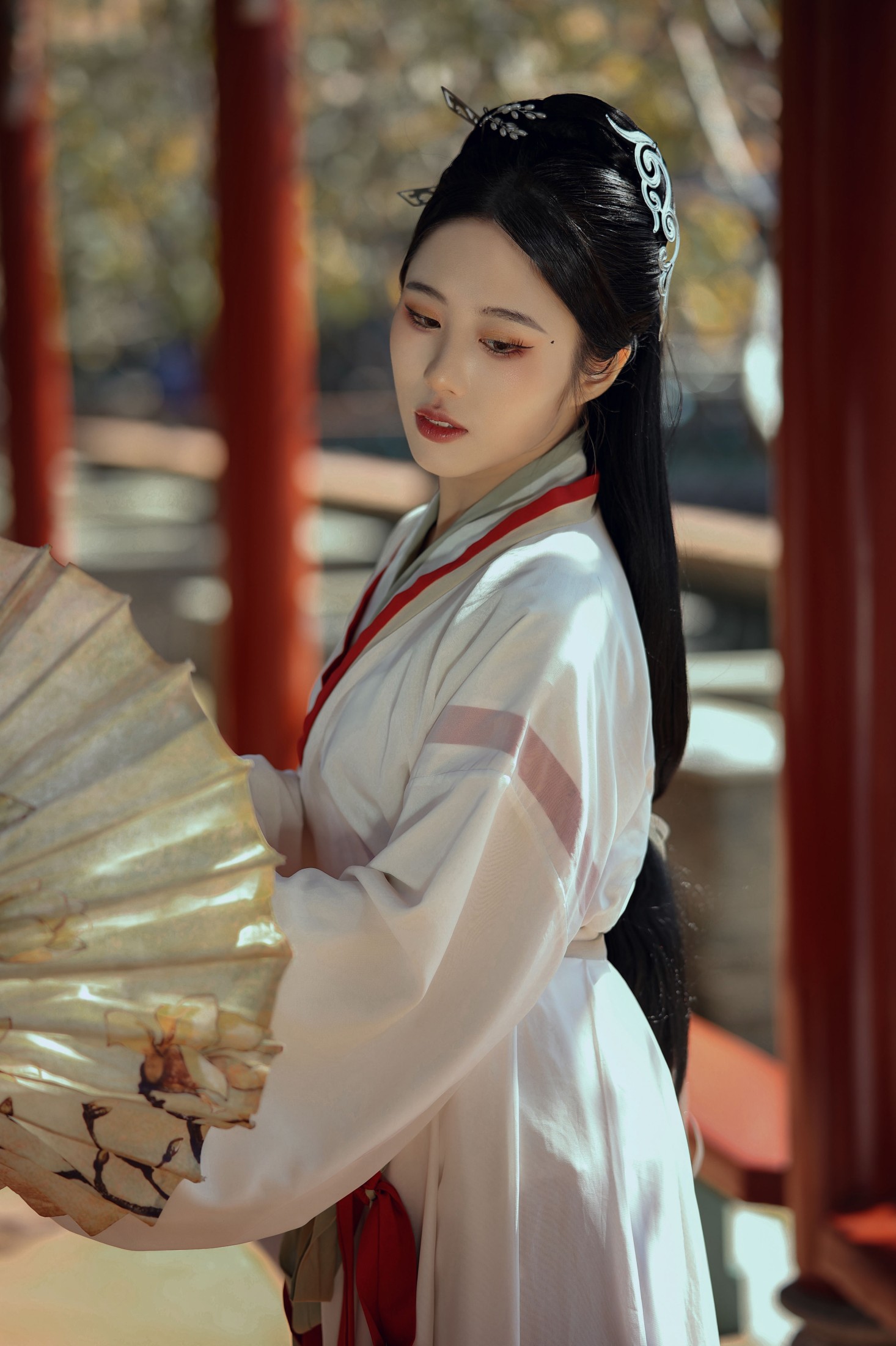 卓一楠 – 《亭台闲趣》[24P]