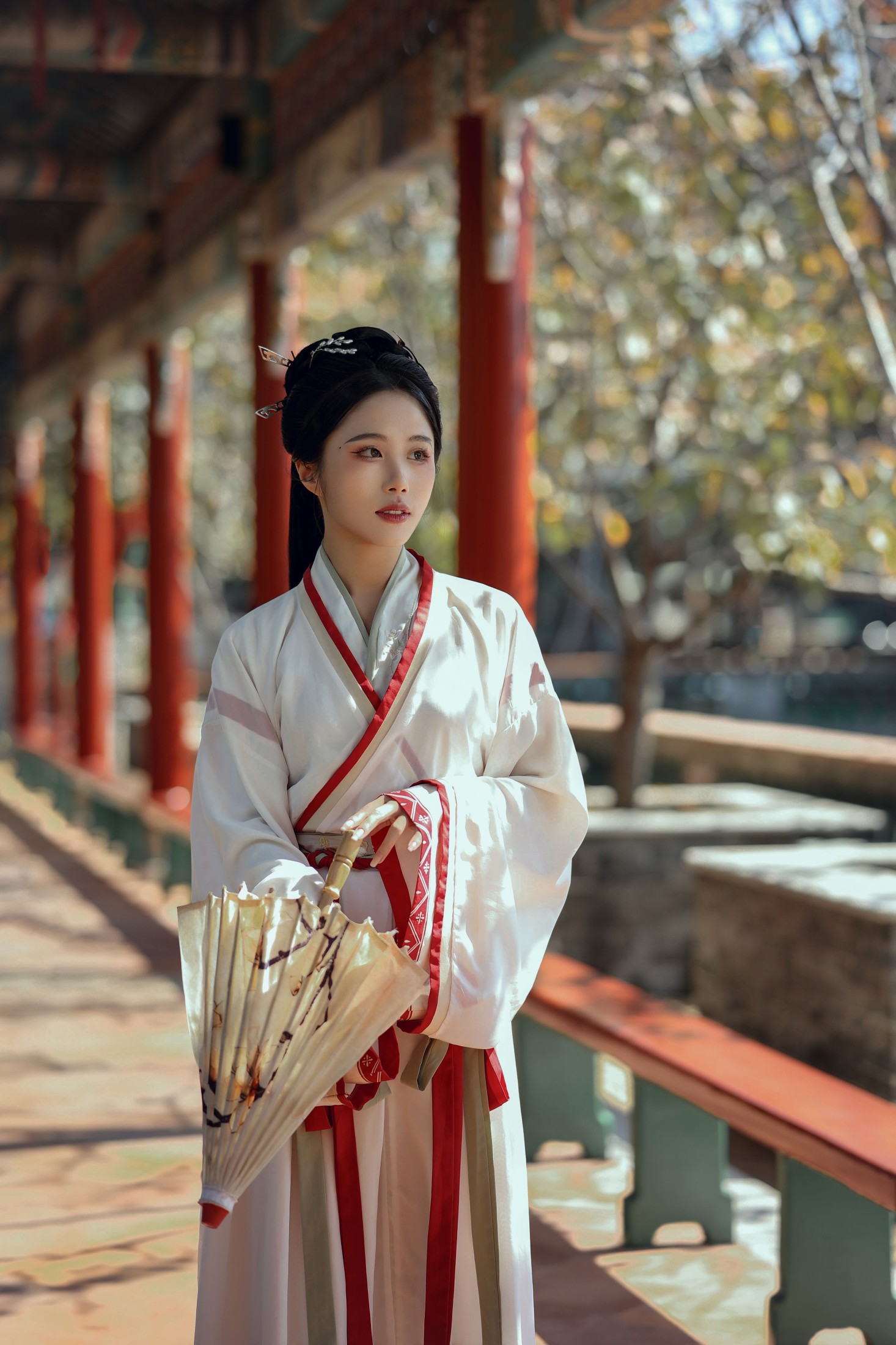 卓一楠 – 《亭台闲趣》[24P]