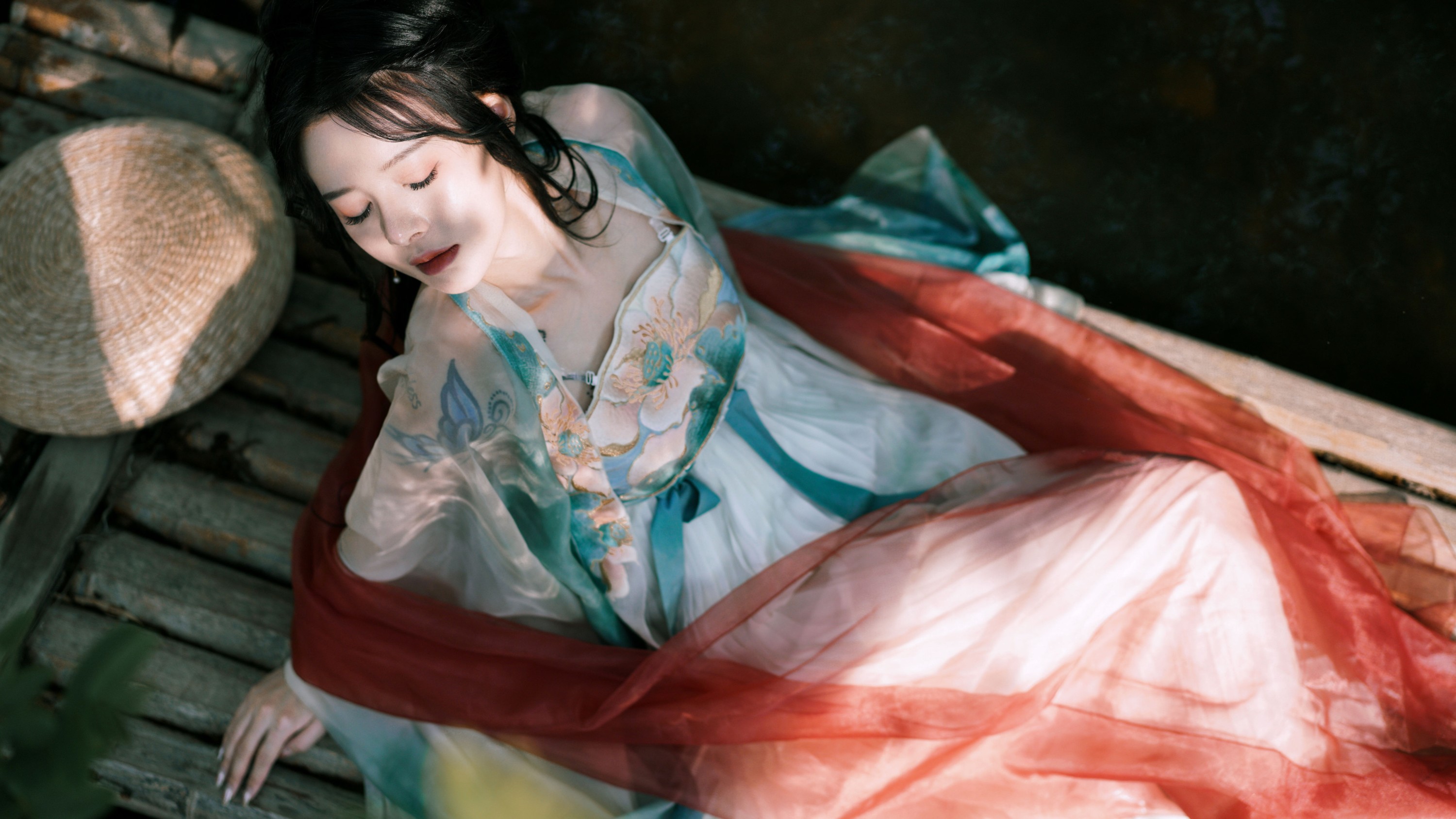 曦曦 – 《溪夏》[32P]