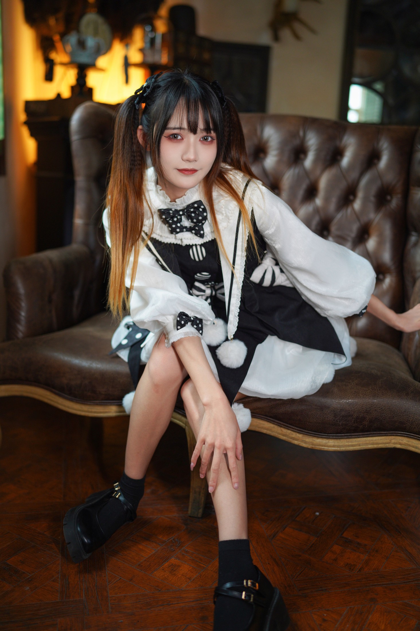 兔子Zzz不吃胡萝卜 – 《怪盗魔术师》[32P]