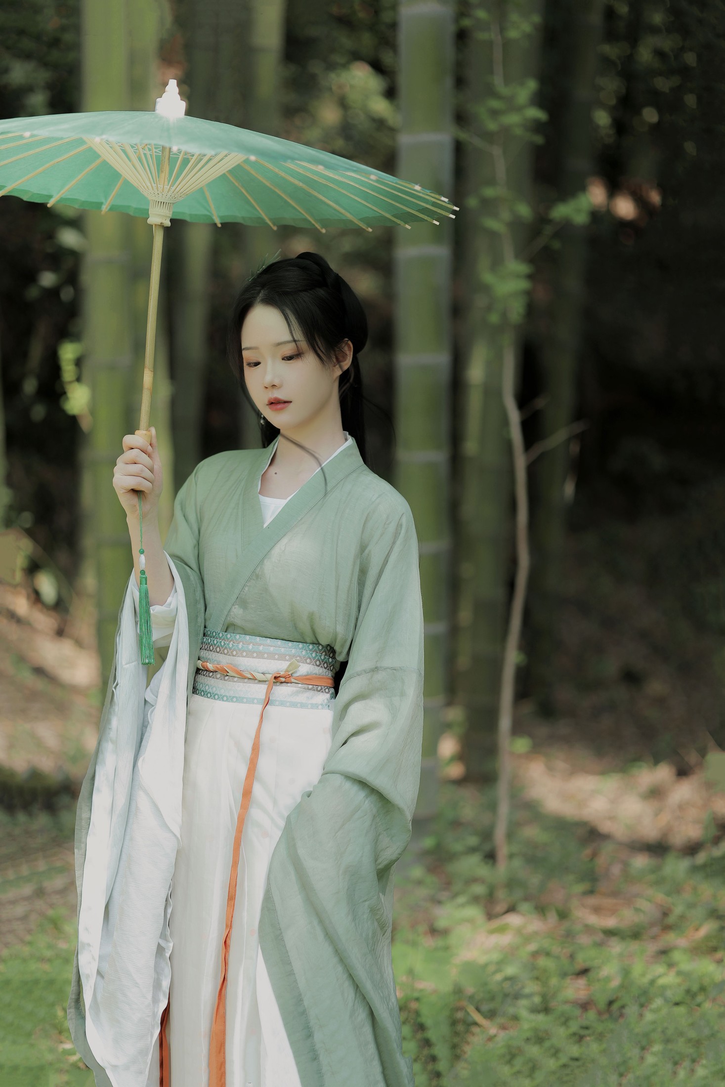 然崽牛奶 – 《青衣客》[24P]